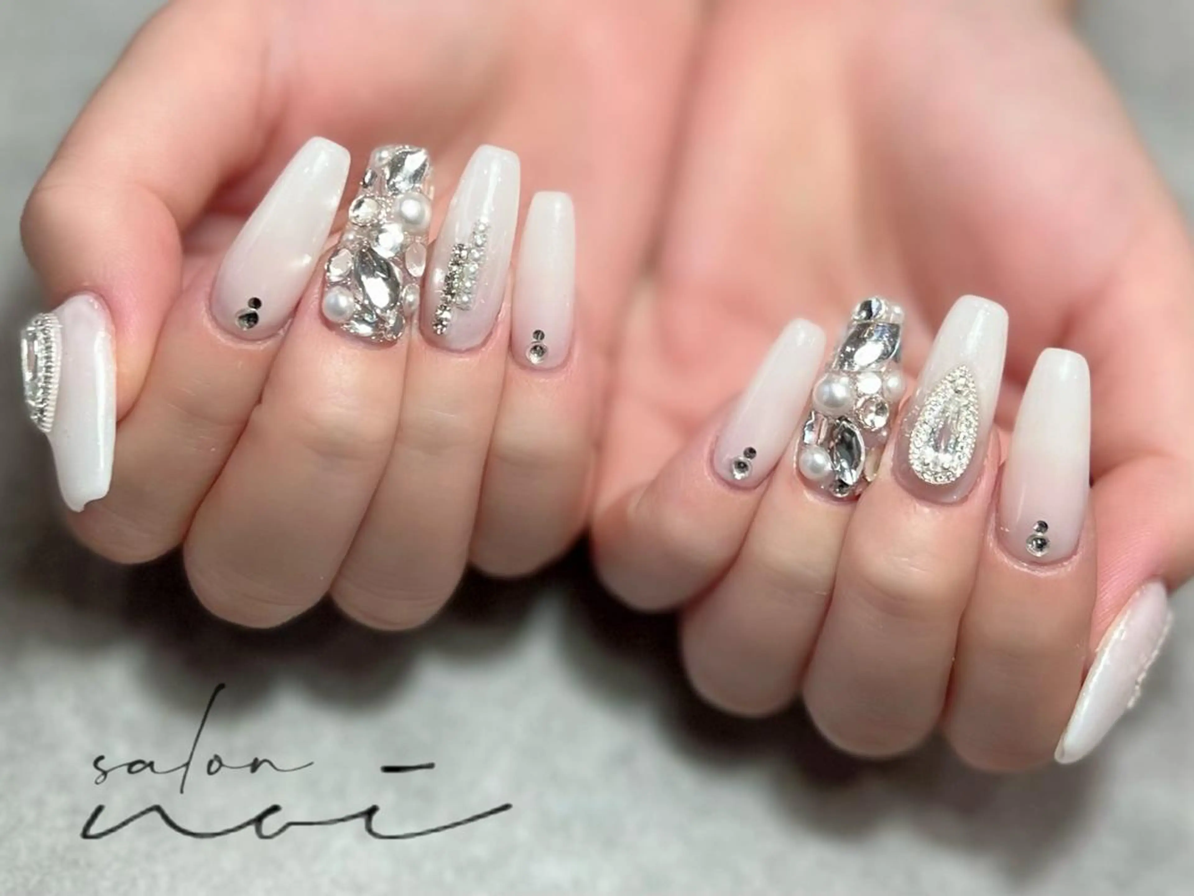 ネイル スカルプネイル ハンドネイル salon noiのネイルデザイン