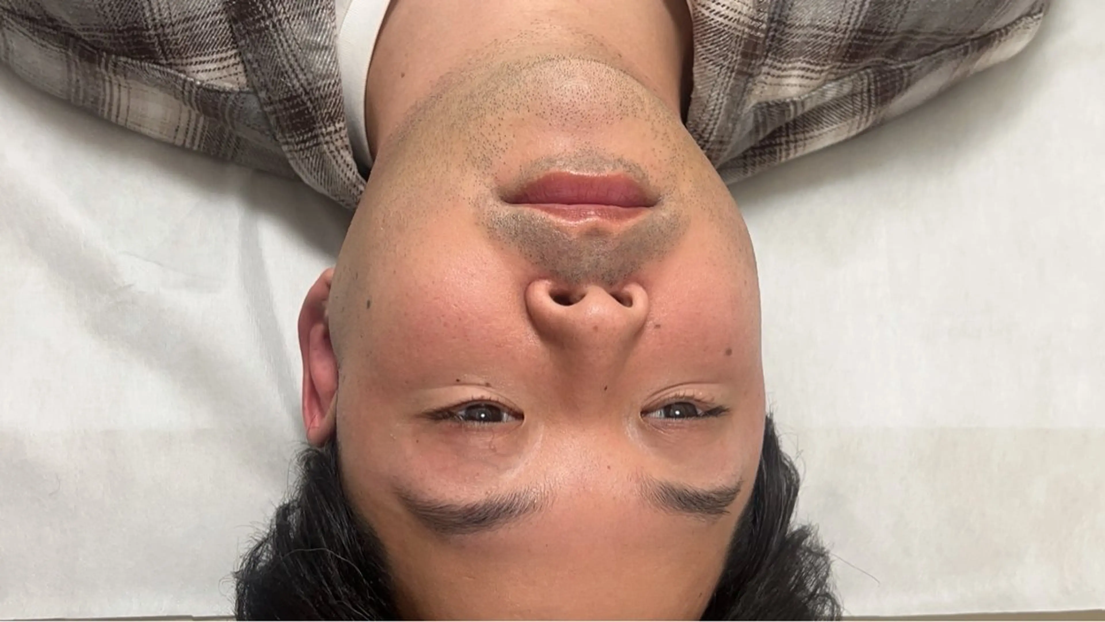 メンズ BINANDO 増田の眉毛・アイブロウイメージ