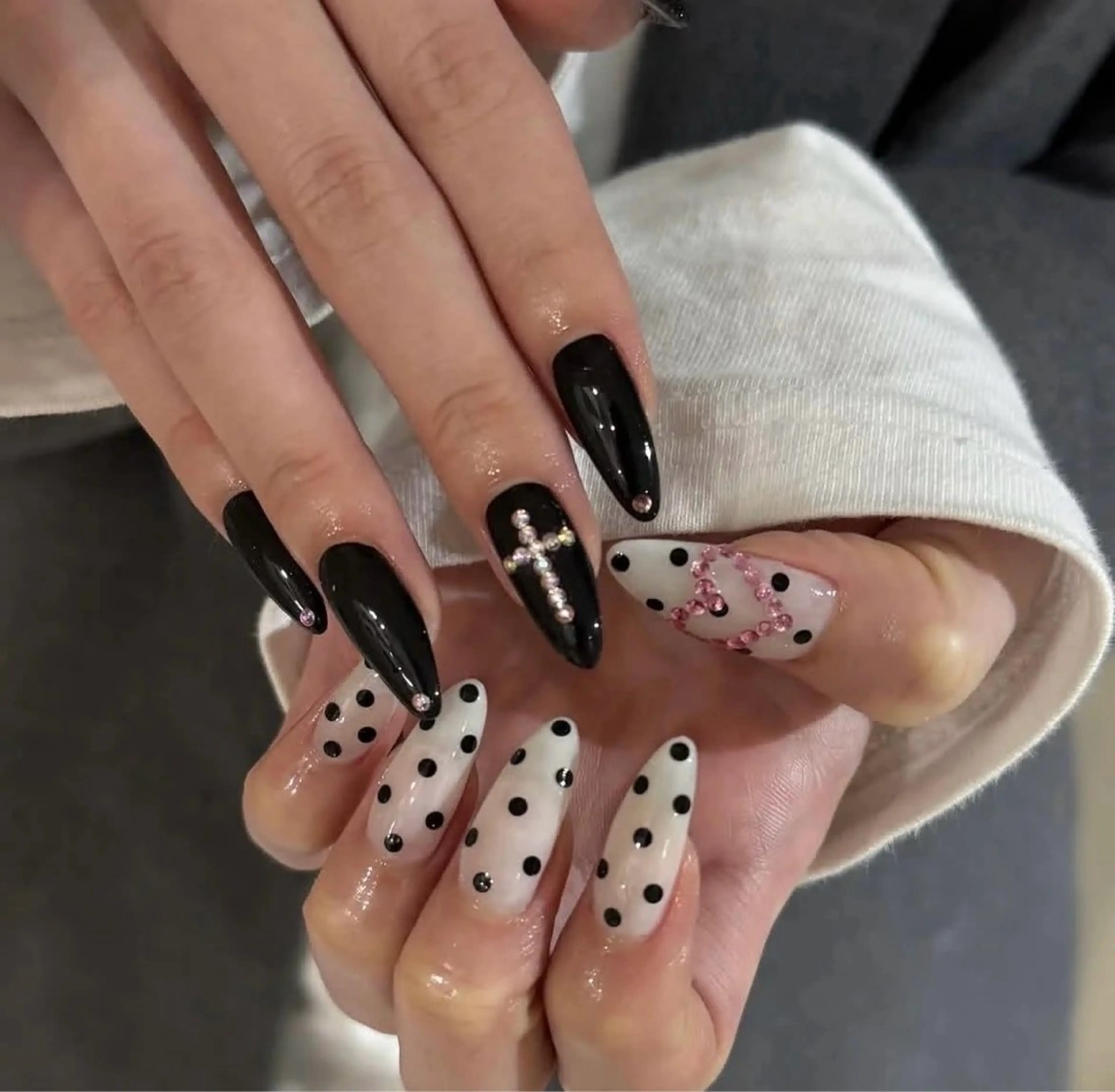 ネイル ハンドネイル luna ルナのネイルデザイン