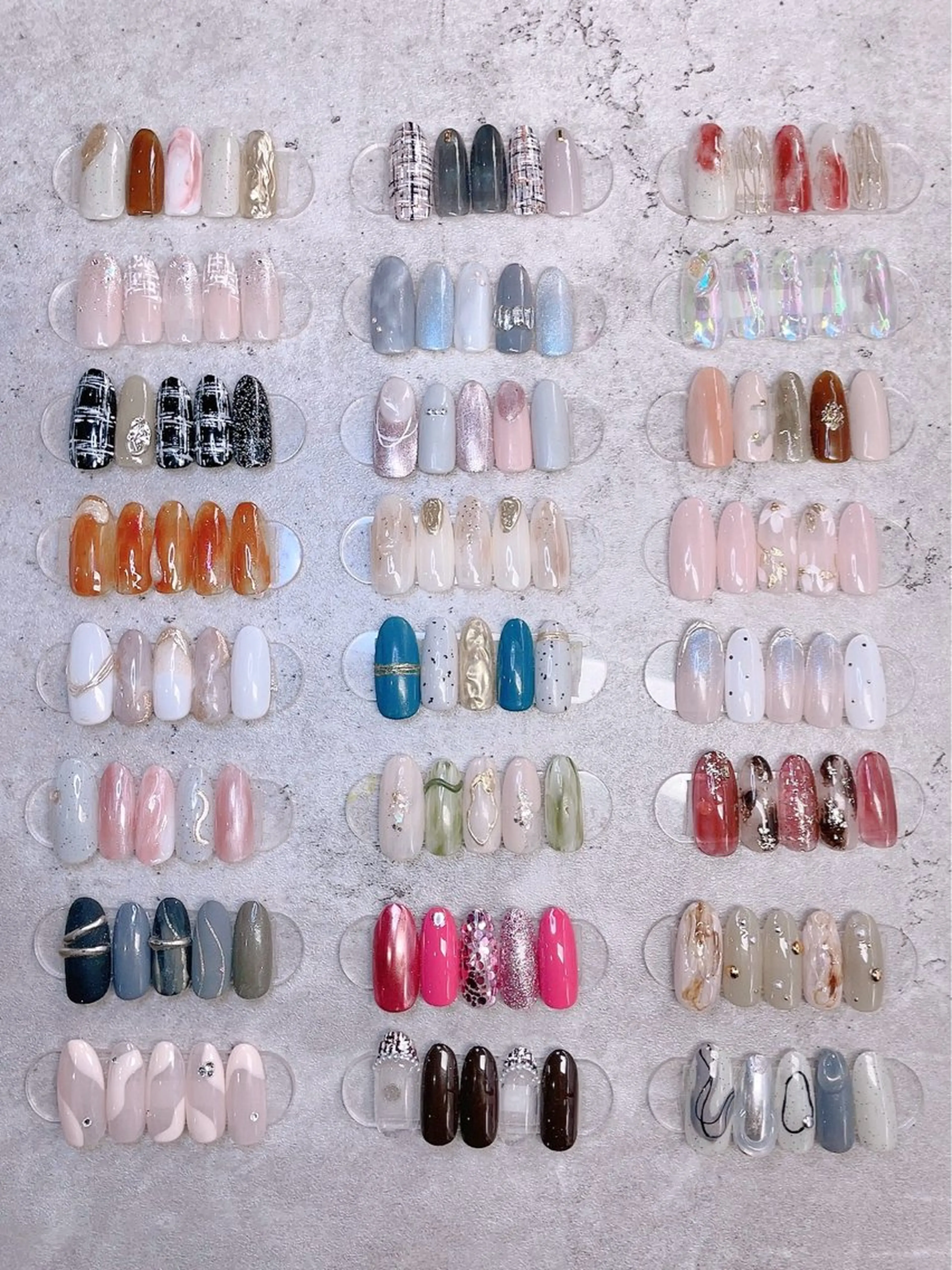 ネイル ネイルサロン　リベルテ所属・メグロ （Liberte）のネイルデザイン