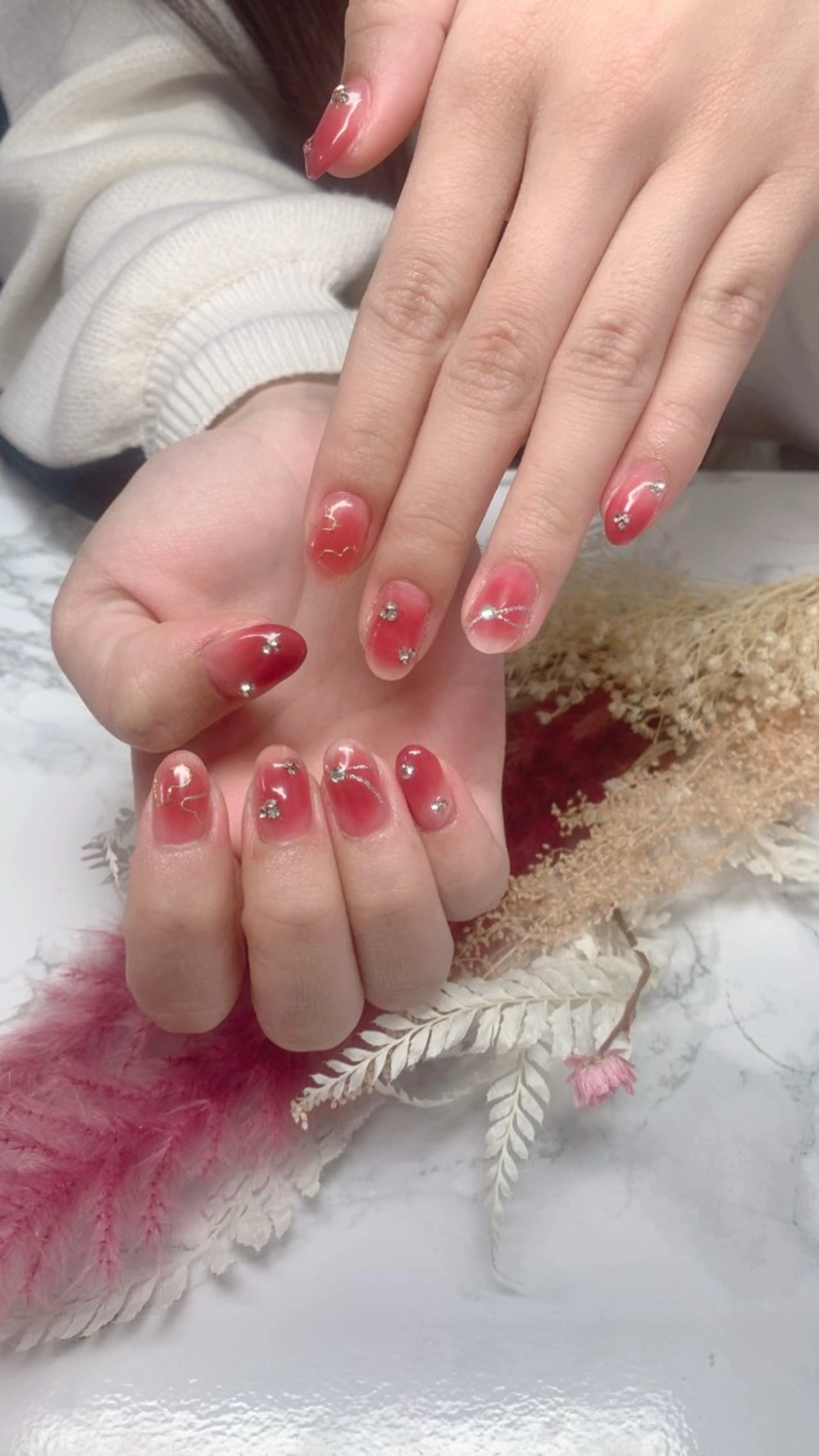 ネイル ハンドネイル はな💎ネイル ワンホン、長さ出しのネイルデザイン