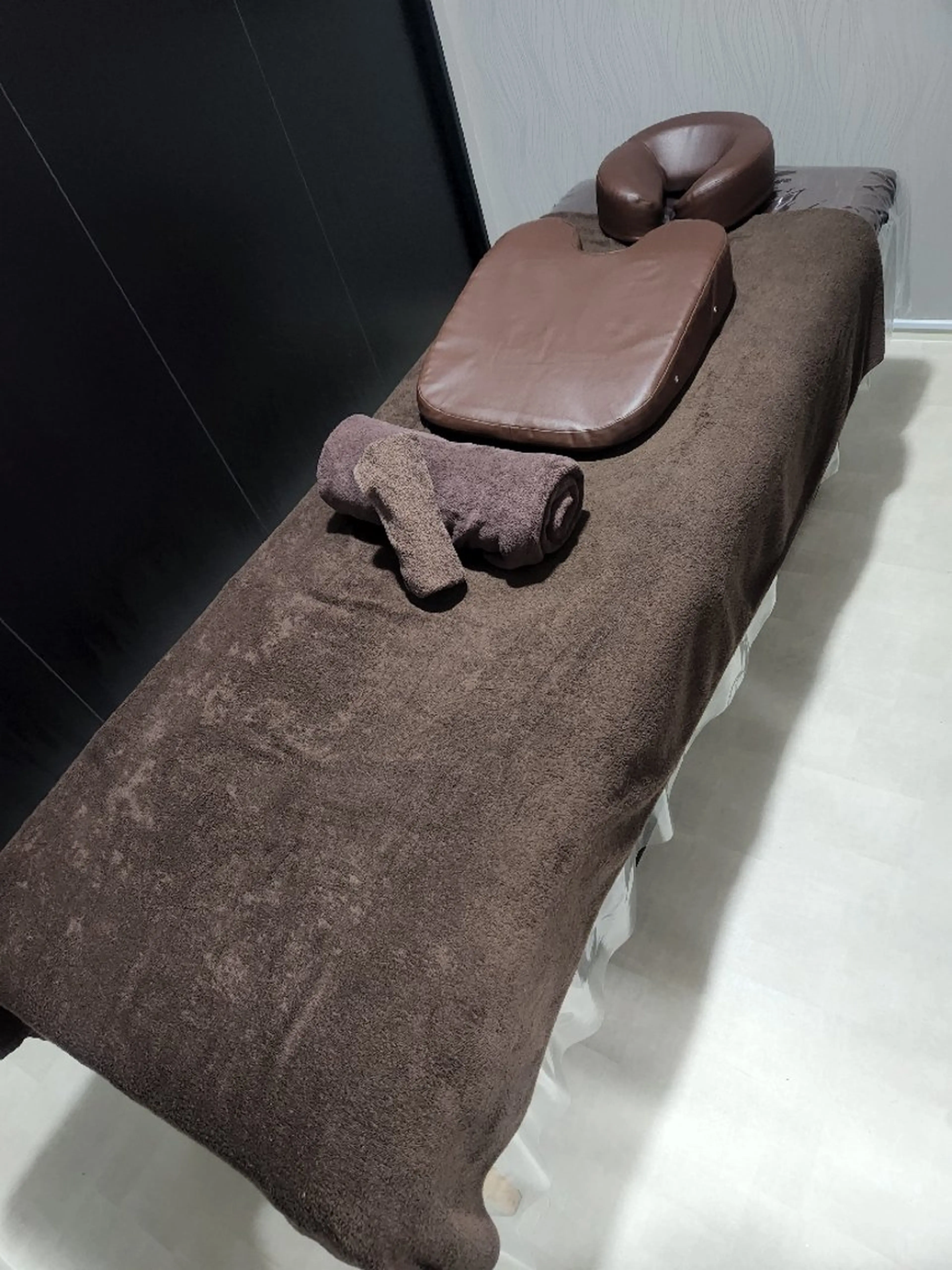 つらい肩や腰に！揉みほぐし60分の写真