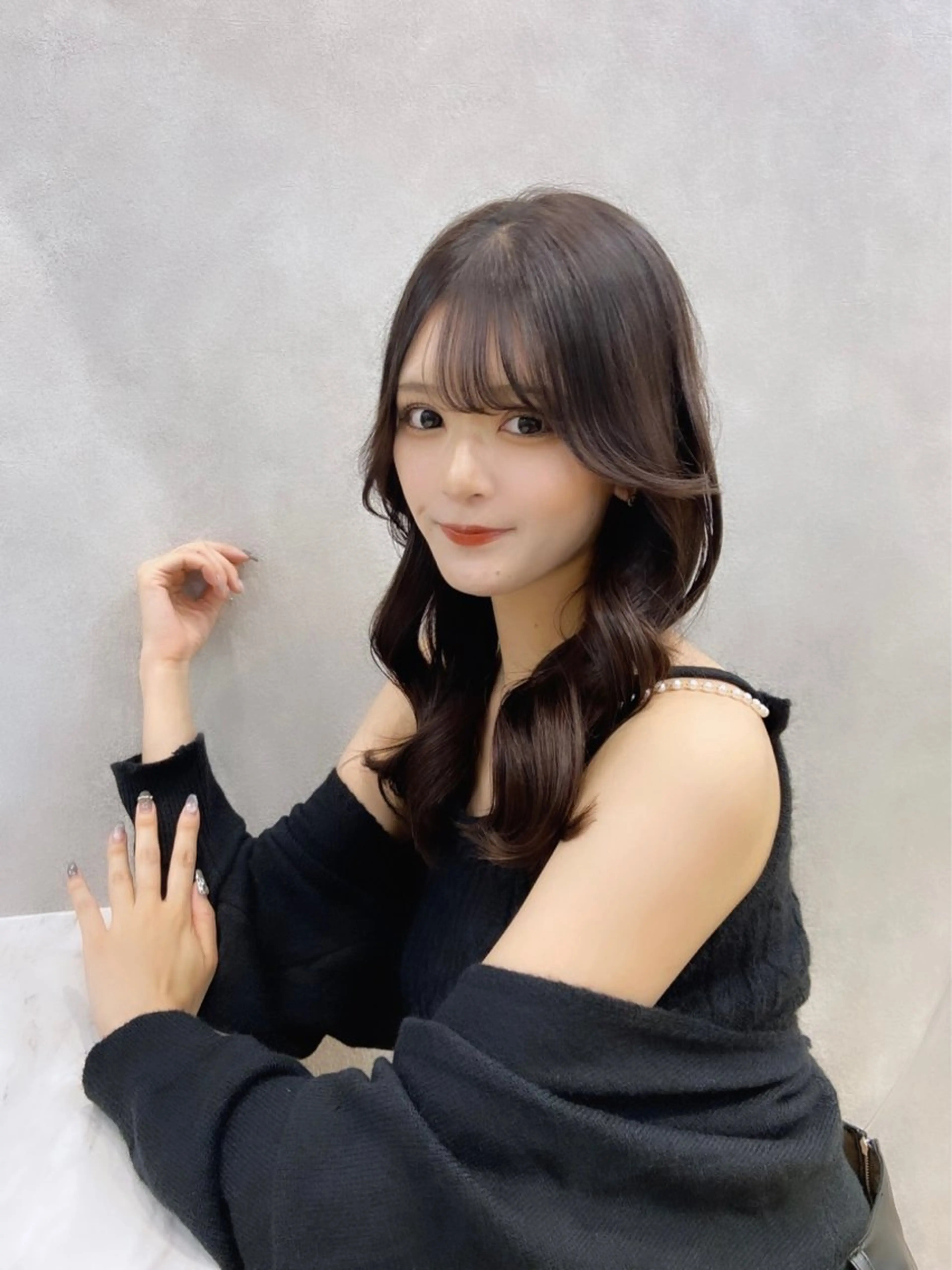 セミロング カラー ヘアアレンジ グレージュ 顔周りカット 韓国風ヘア レイヤーカット 🩷韓国ヘア/ヨシン モリ🩷Maikaのヘアスタイル