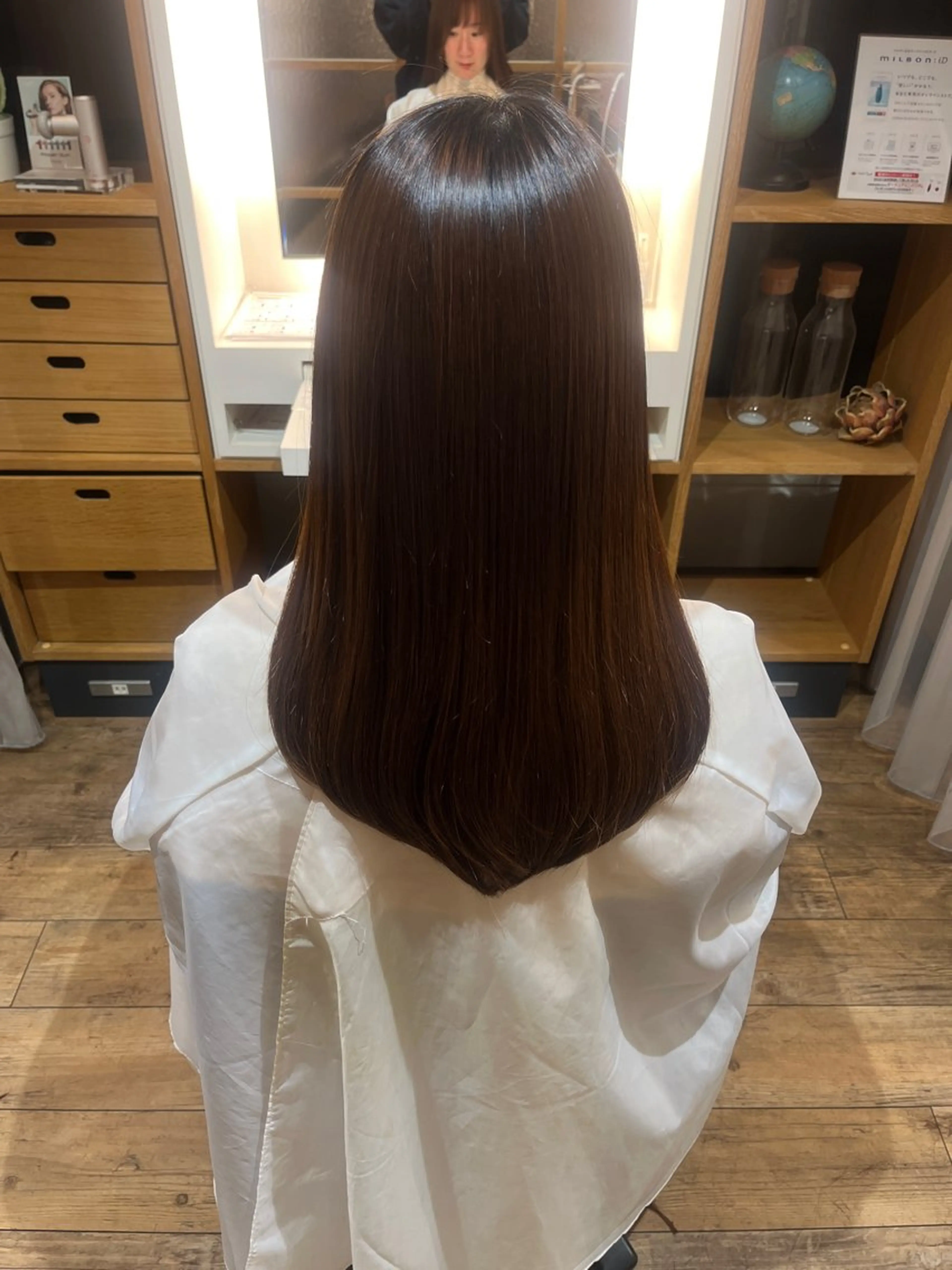 セミロング レイヤーカット カラー/ストレート 🕊‎佐藤友奈‎🤍のヘアスタイル