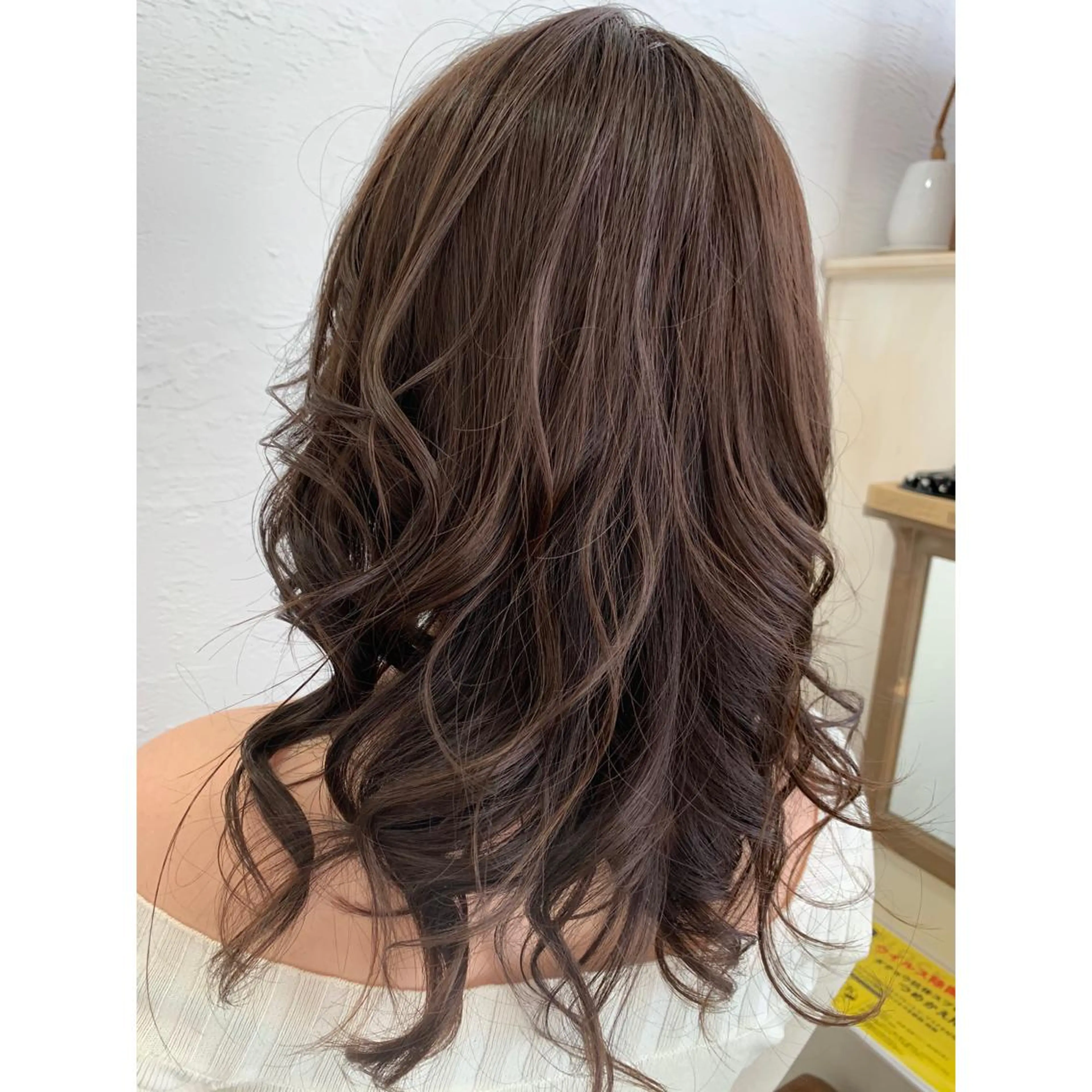 セミロング カラー カット ヘアカラー fio マナミのヘアスタイル