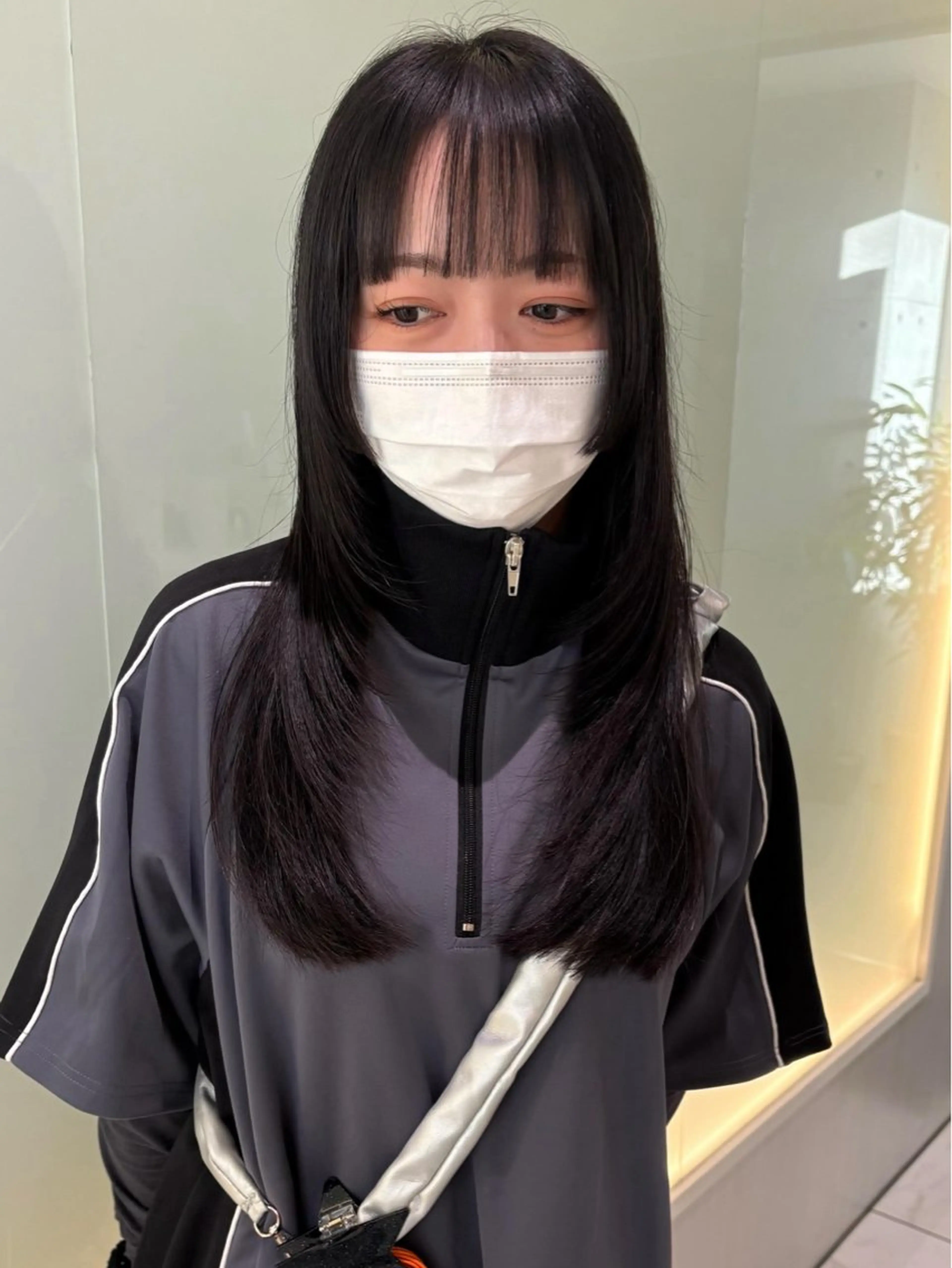ロング レイヤーカット カット sweep 七海のヘアスタイル