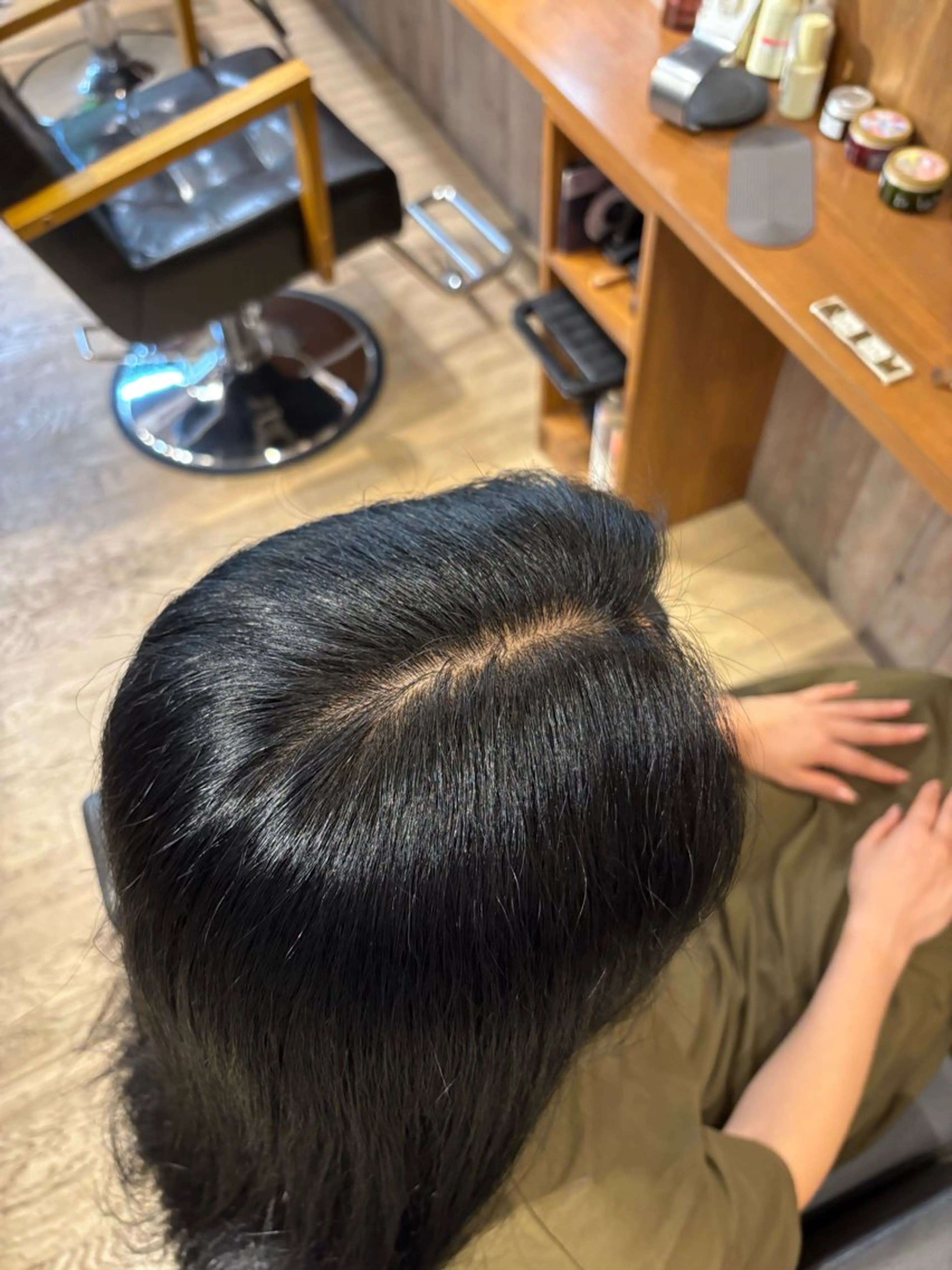 カラー 多幸感×儚さ /代々木公園/リサのヘアスタイル