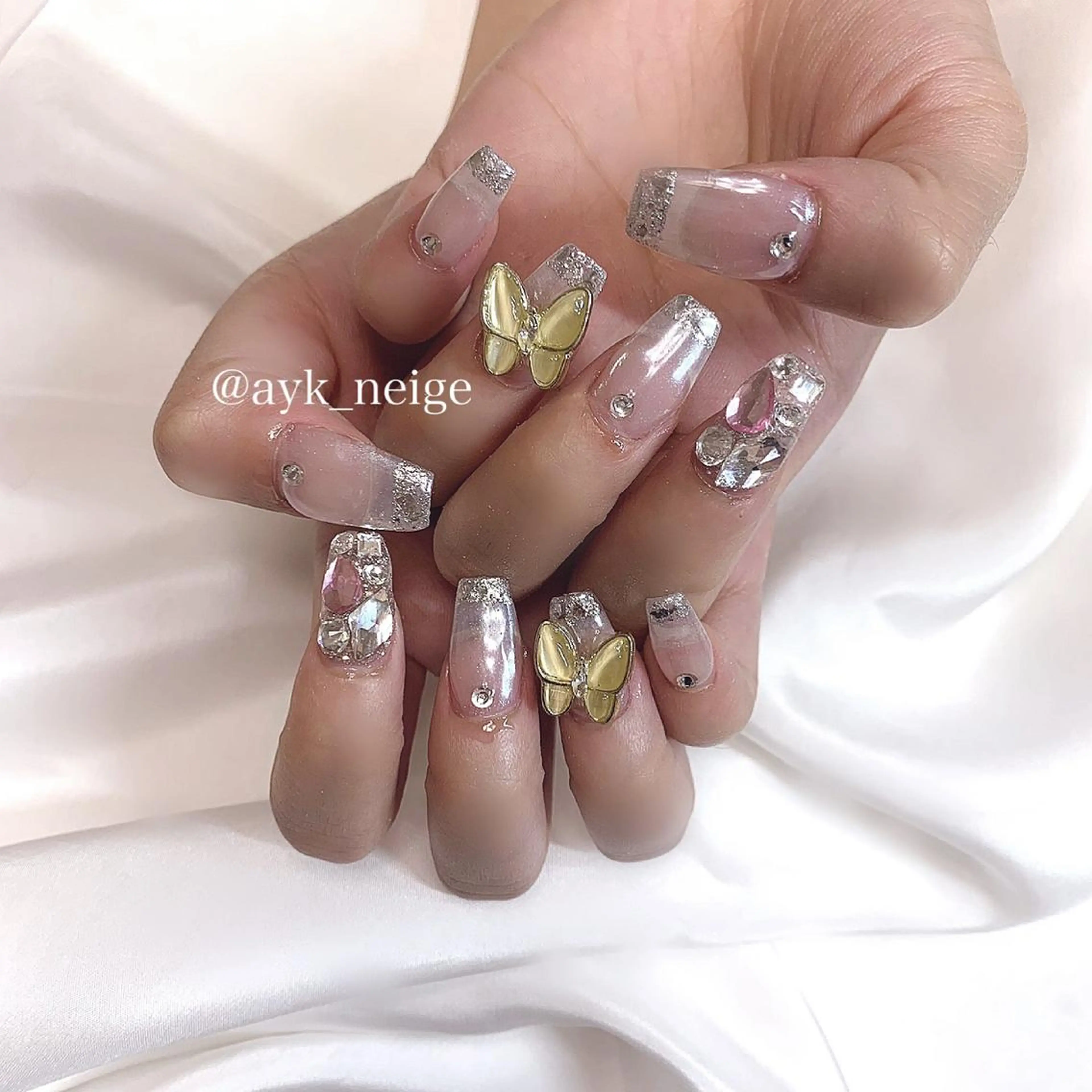 ネイル フットネイル 氷ネイル・うるうるネイル 韓国ネイル マグネットネイル 冬ネイル n'eige nail所属・大谷 綾香のネイルデザイン