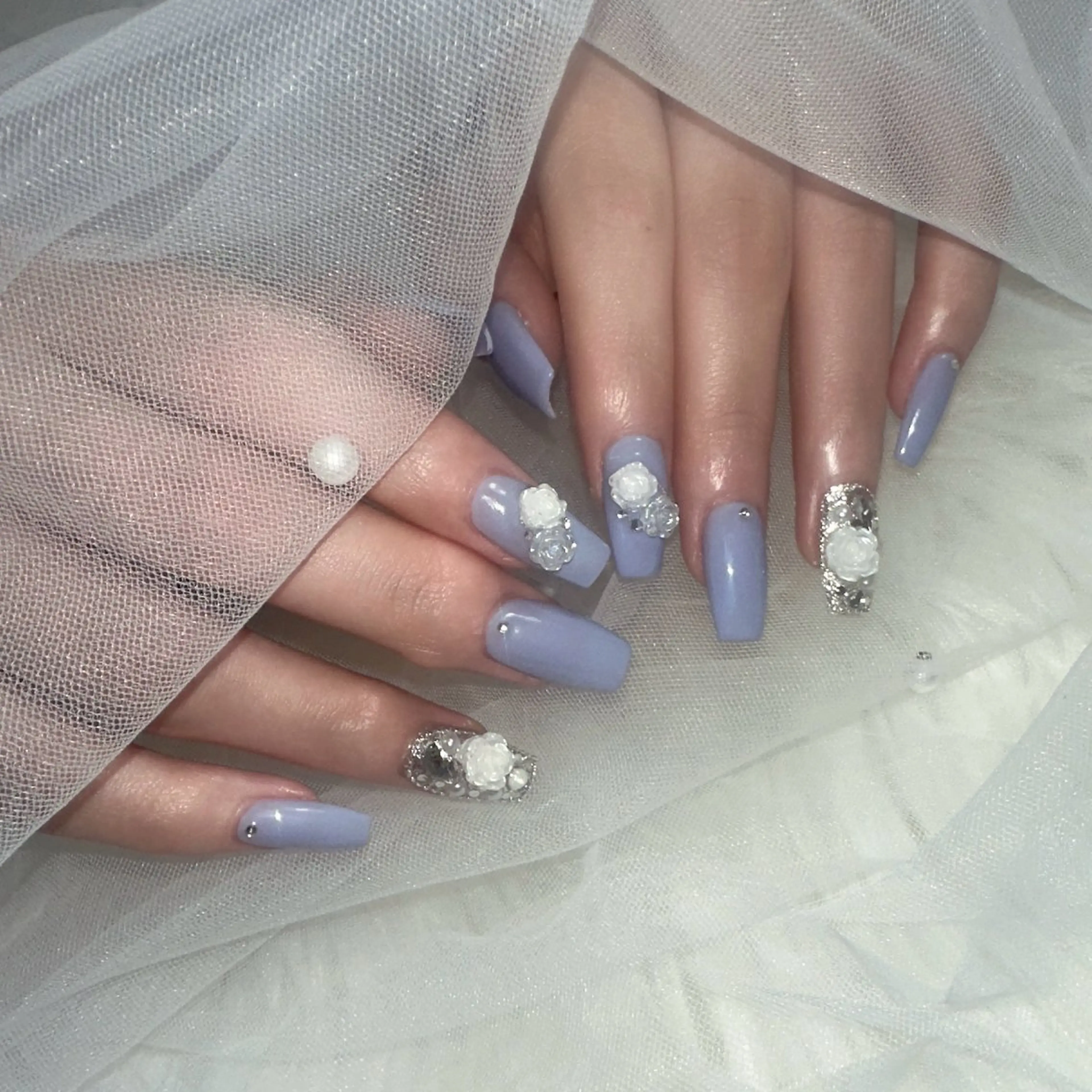 ネイル アートネイル ジェルネイル グラデーション キラキラネイル ラメ(グリッター) ハンドネイル Viola. 優花のネイルデザイン