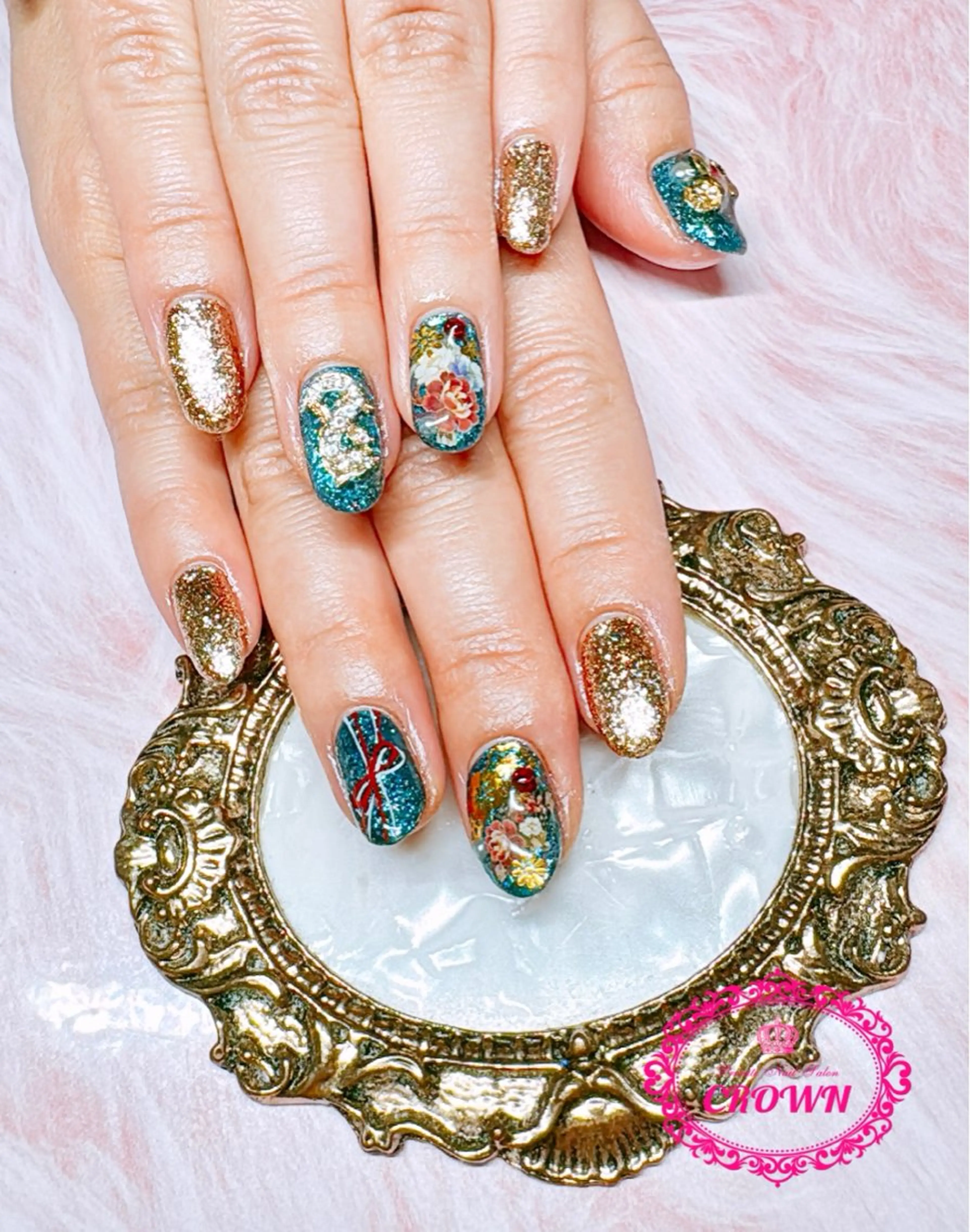 ネイル CROWN プライベートサロンのネイルデザイン