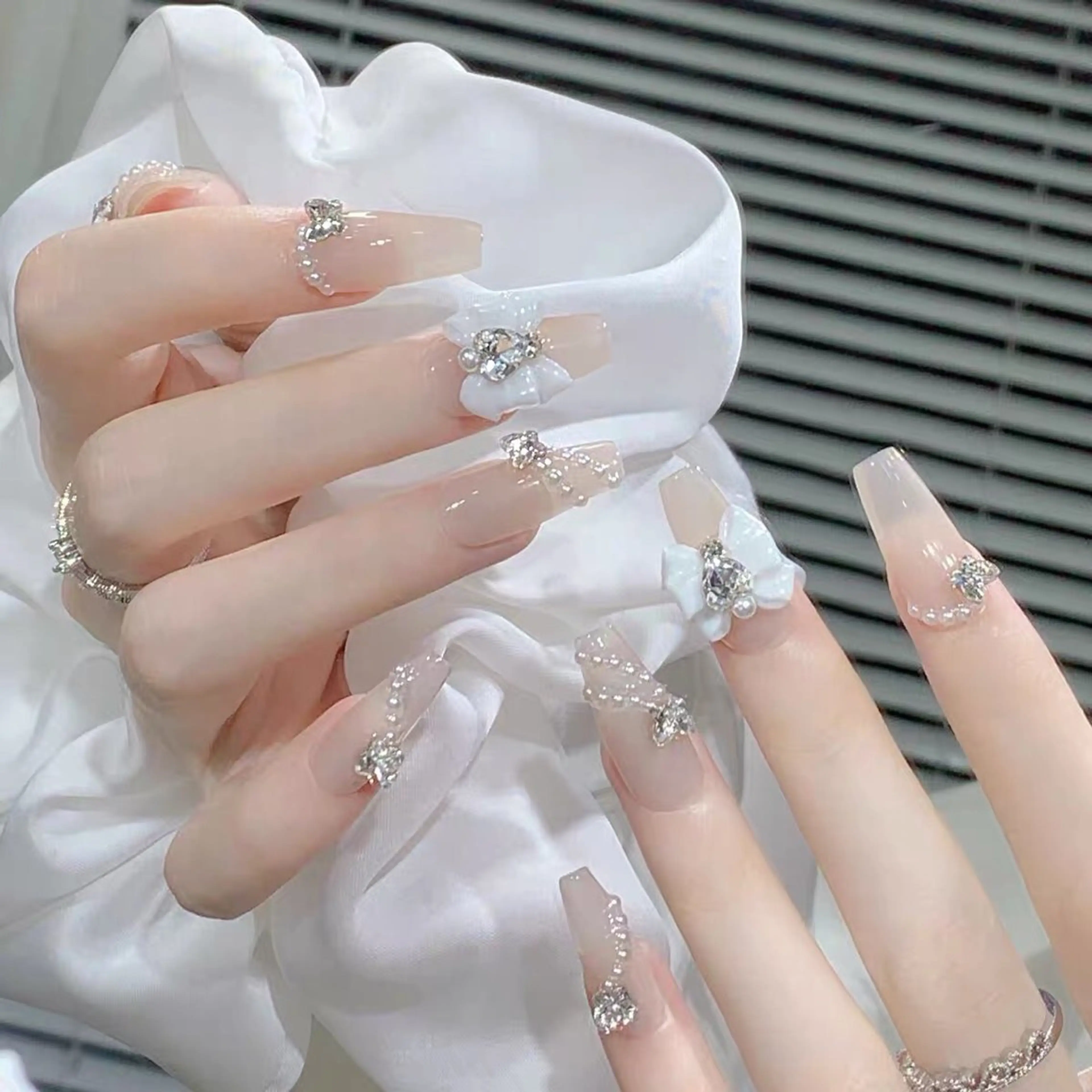 ネイル 菲菲ネイルサロン所属・FJ ネイルサロンのネイルデザイン