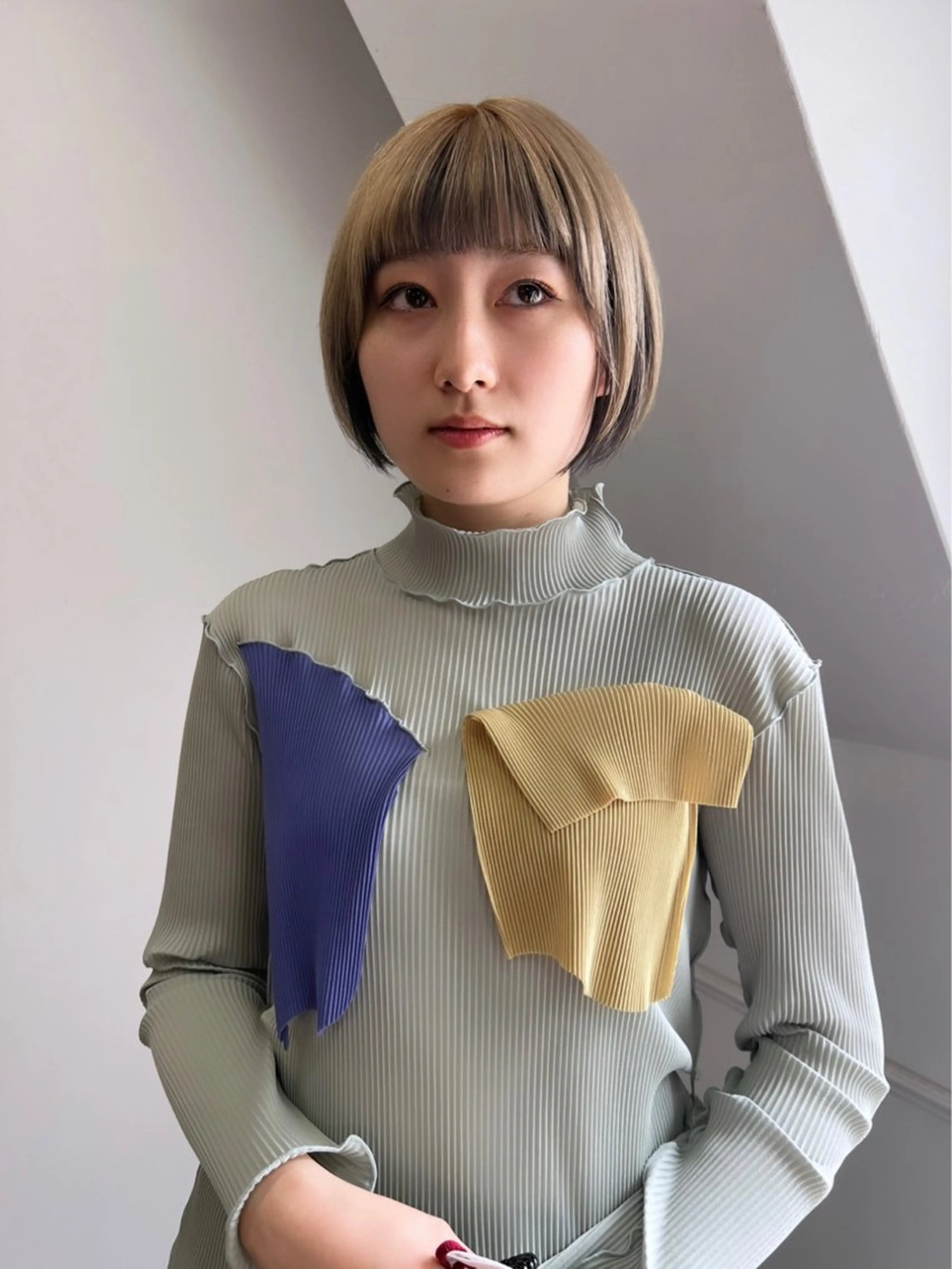 ショート カラー ブリーチ ケアブリーチ 透明感カラー デザインカラー ダブルカラー ハイトーン/ボブ 🎀sonokaのヘアスタイル