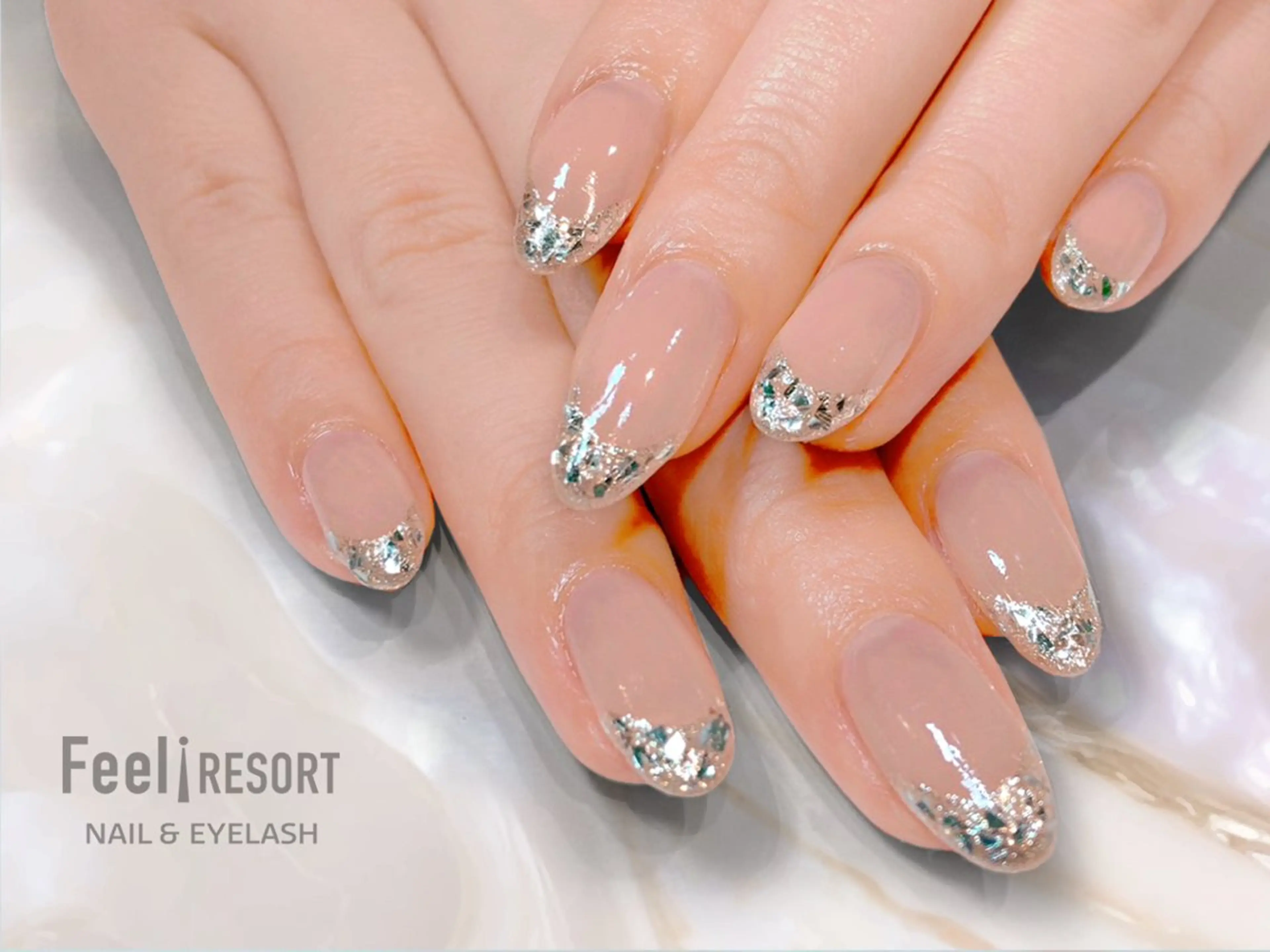 ネイル 長さ出し フットネイル フレンチネイル ジェルネイル ガラスフレンチ ハンドネイル Lien（リアン） 銀座駅6分のネイルデザイン