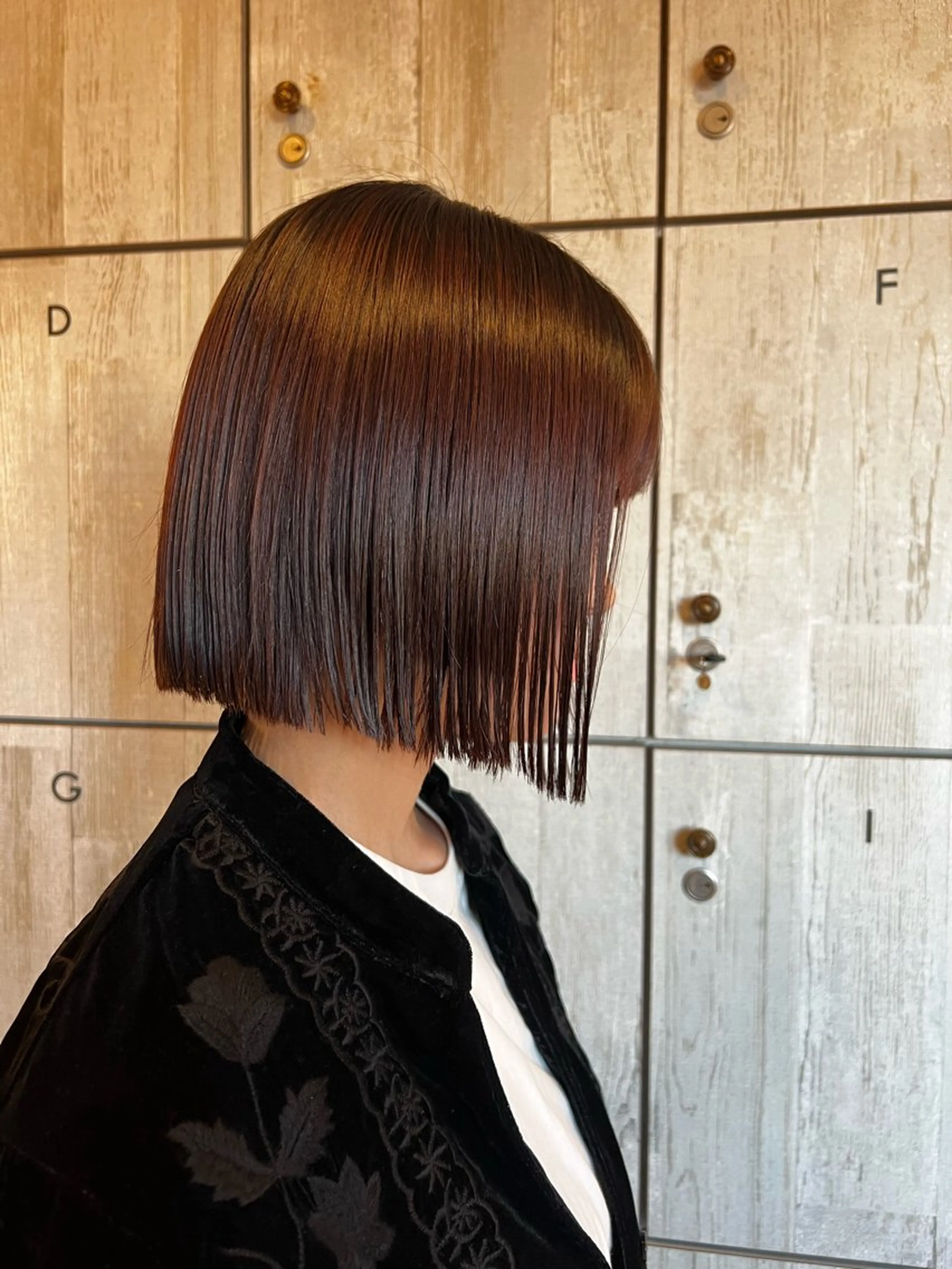 ミディアム カラー れいな🌼 ボブ･艶カラー🌼のヘアスタイル