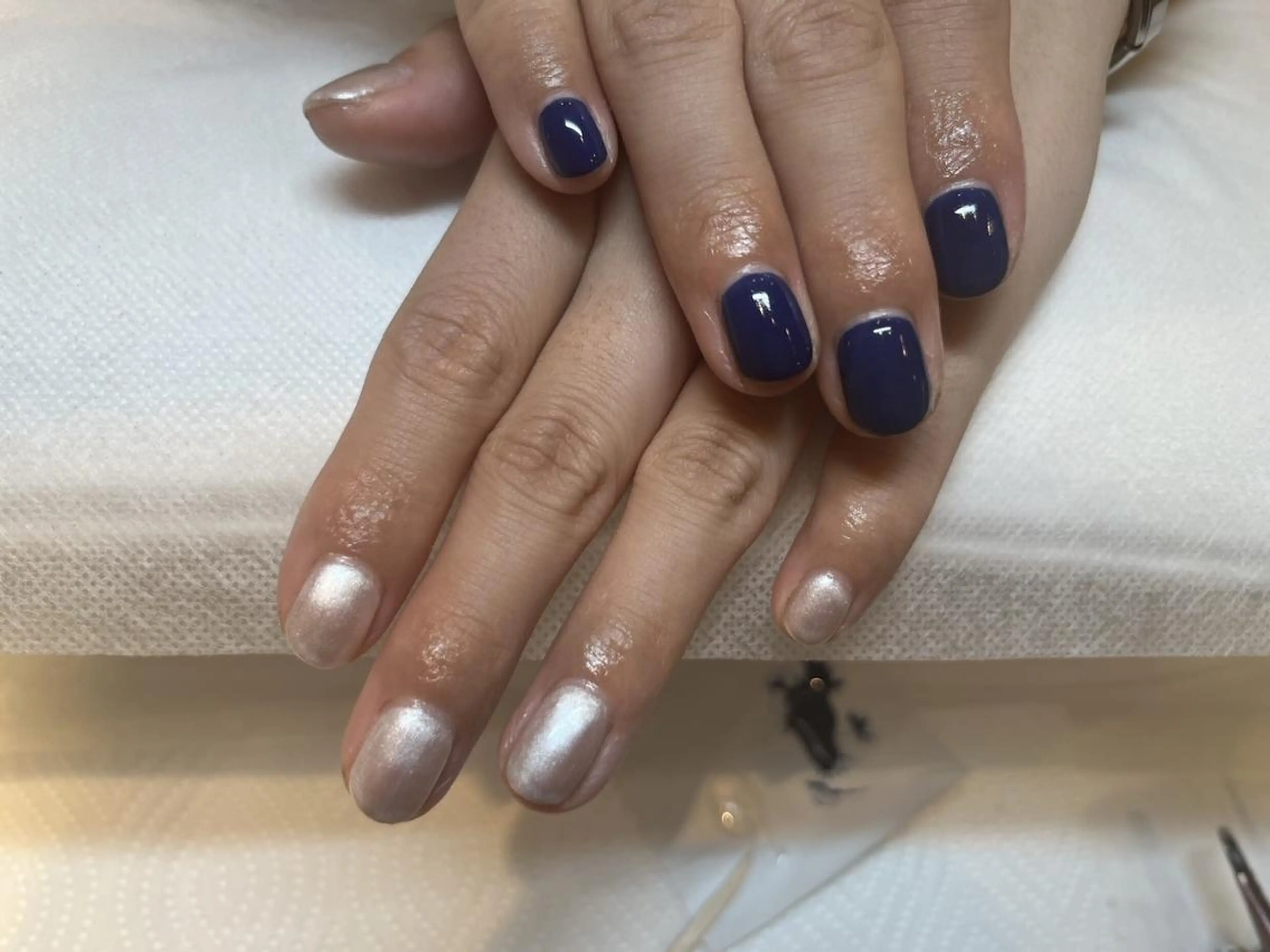 ネイル 【中川】 ロイヤル・セラピストのネイルデザイン