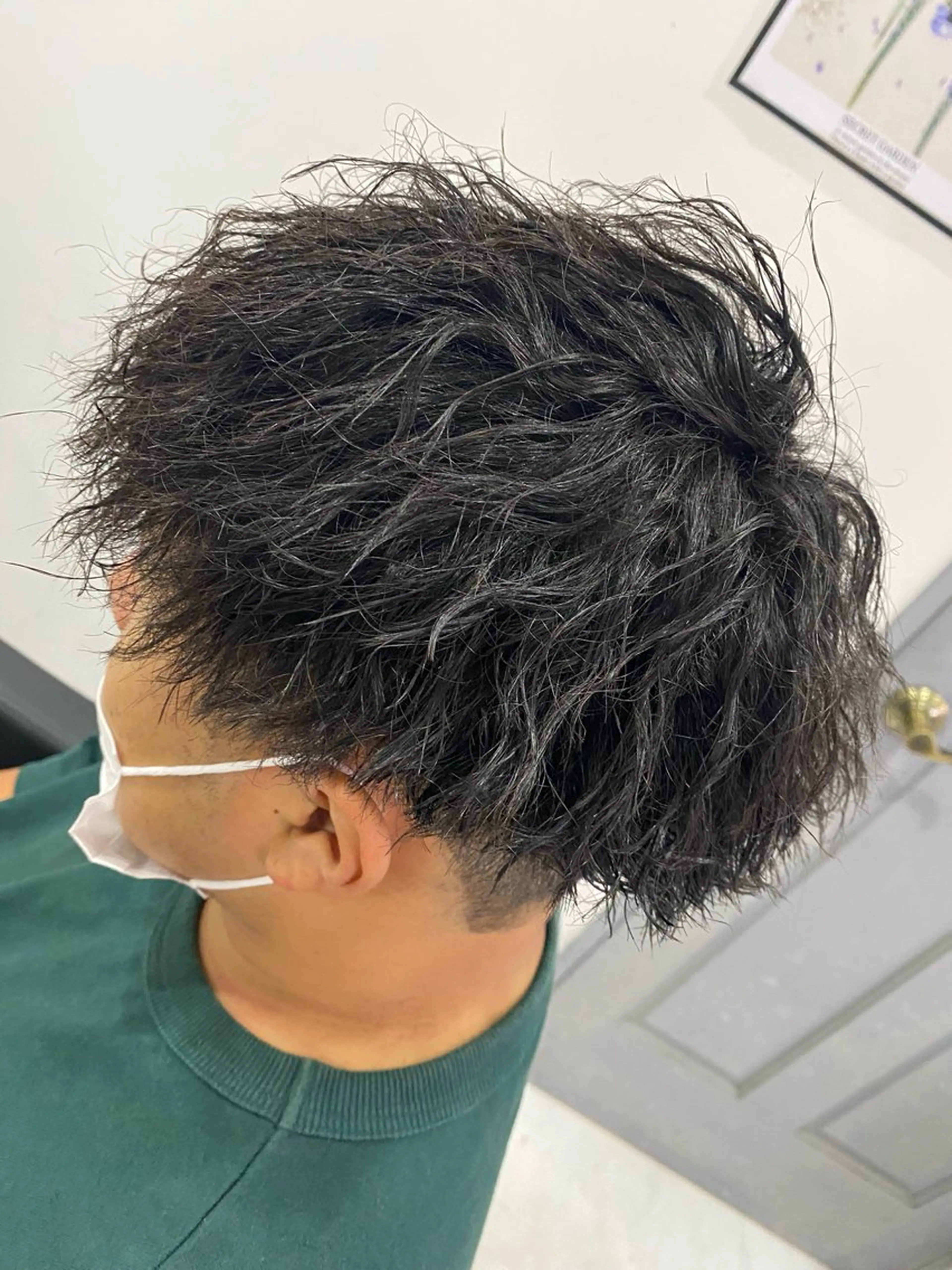 ショート カラー パーマ ヘアアレンジ メンズ カット パーマ トリートメント 🔥メンズパーマ 特化 渡辺一翔のヘアスタイル
