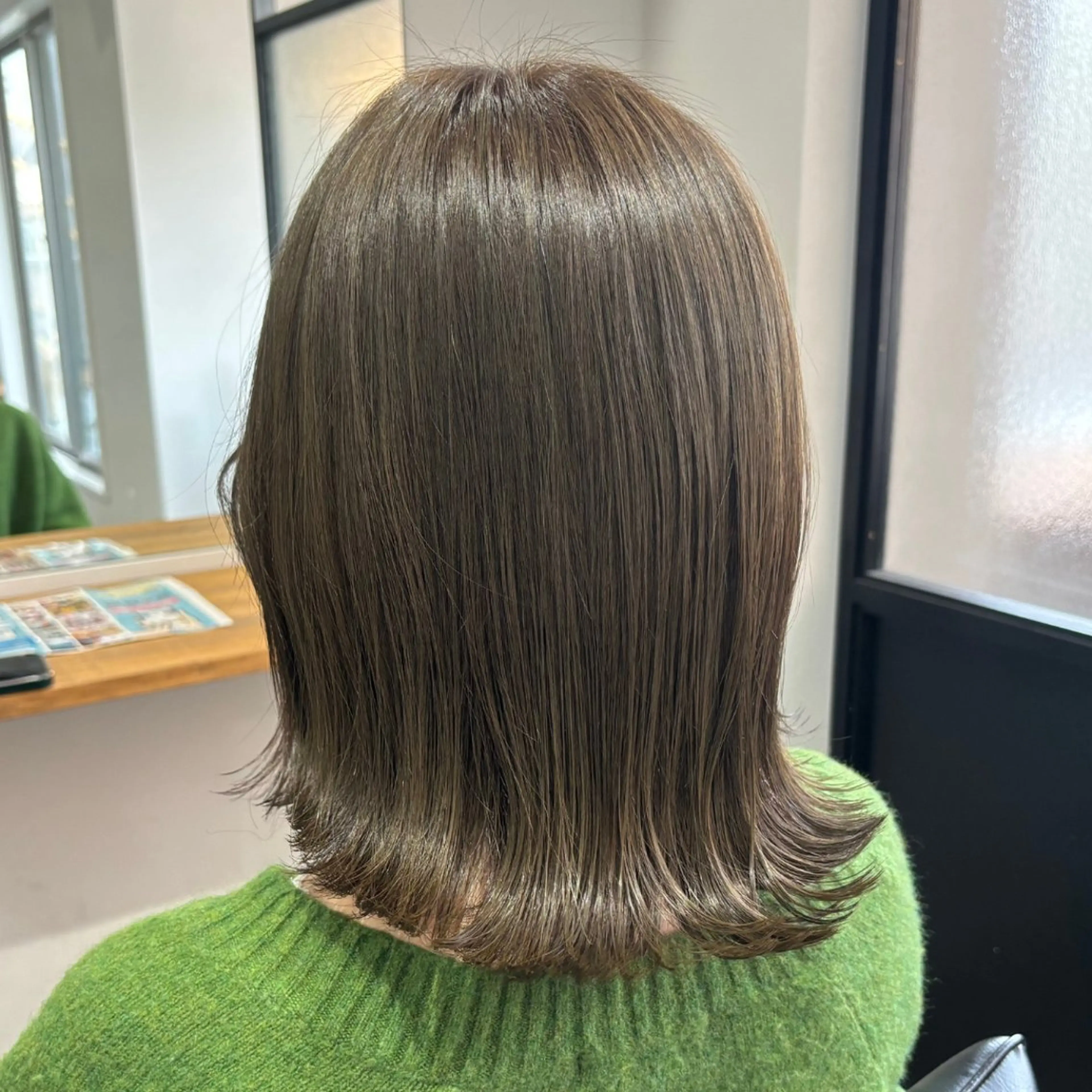 ミディアム カラー カット ヘアカラー トリートメント 川崎のカラー職人🥣 kentaのヘアスタイル