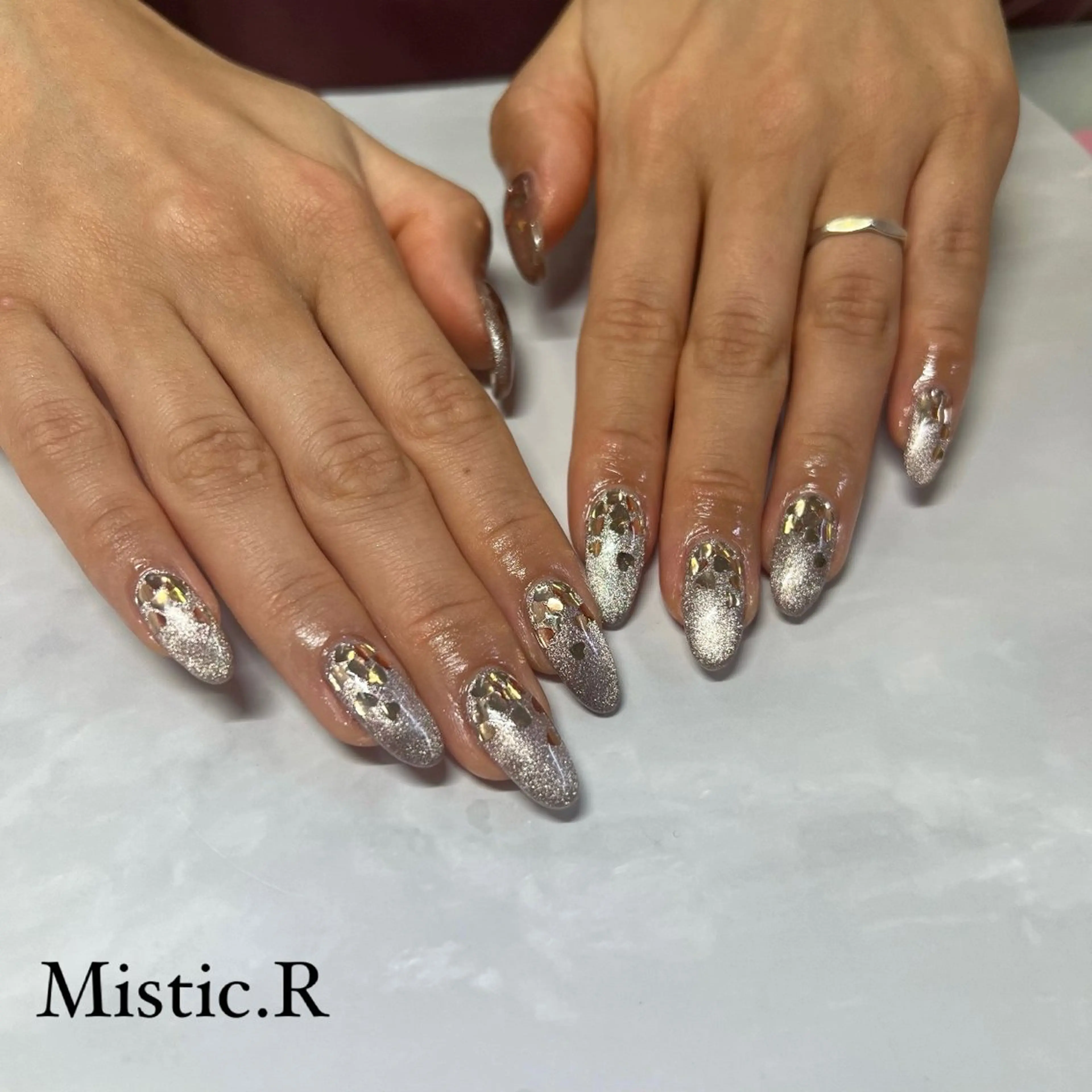 ネイル ハンドネイル Mistic.R 加藤のネイルデザイン
