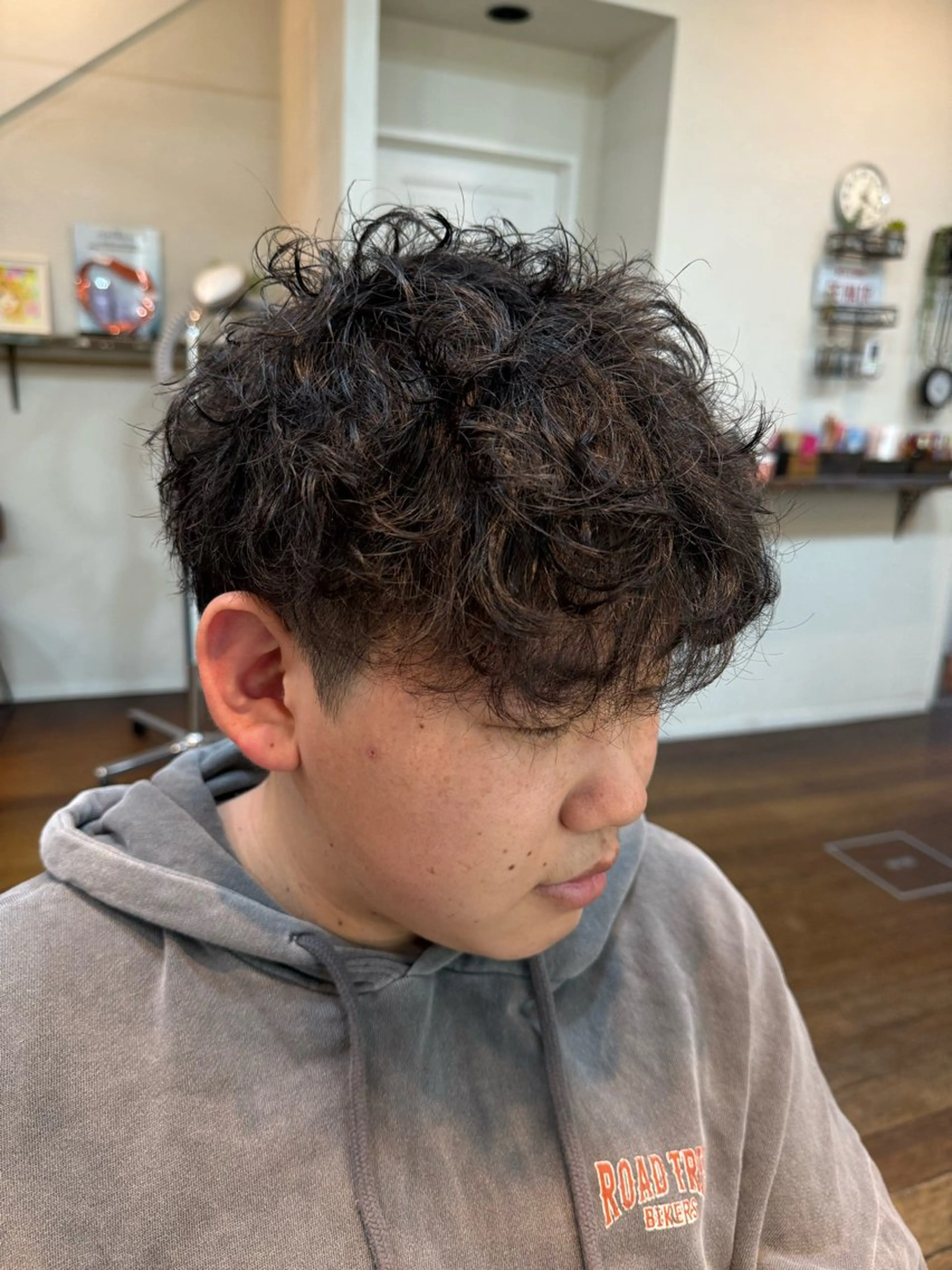 パーマ メンズ 北岡 大輝のヘアスタイル