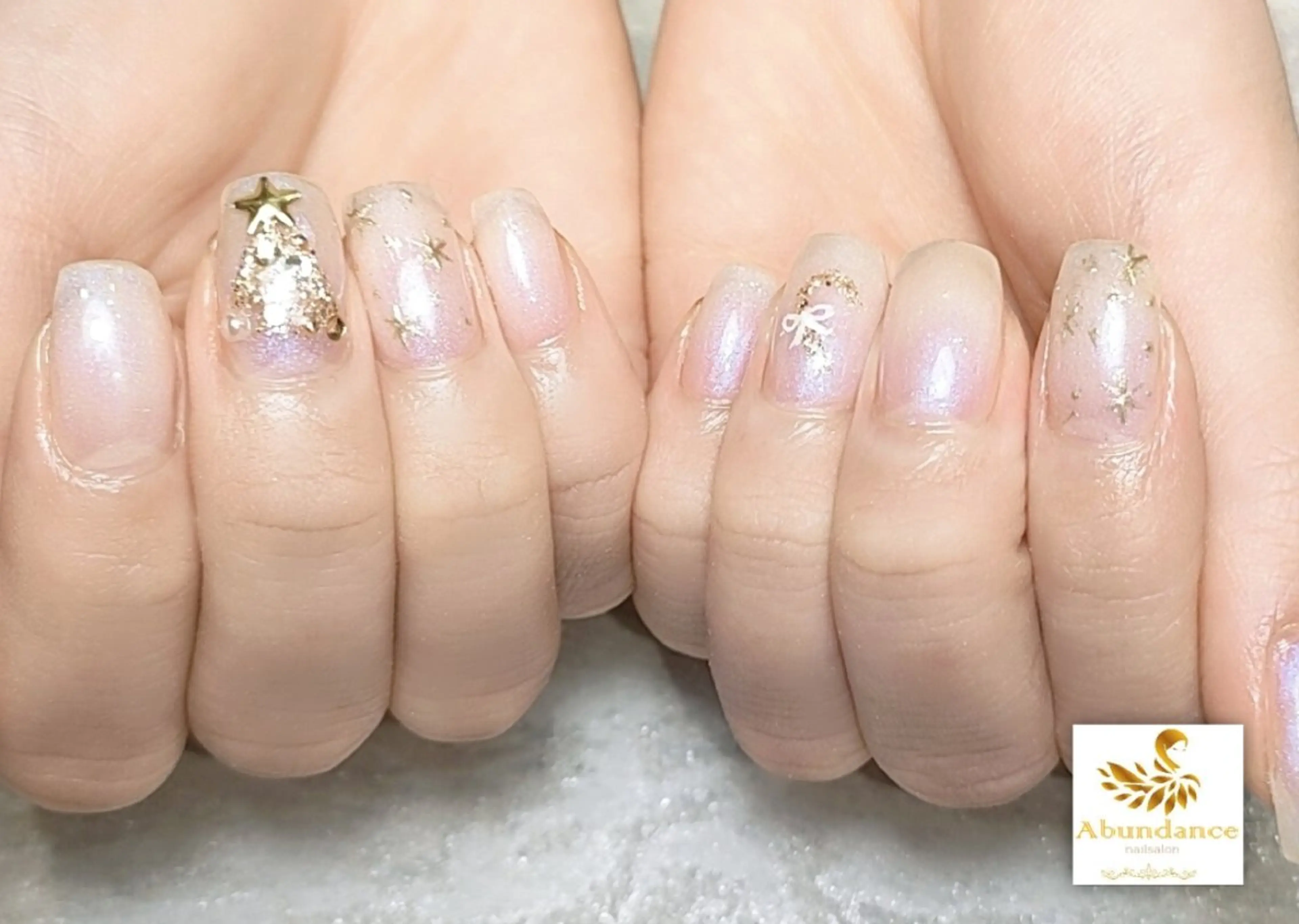 ネイル 冬ネイル クリスマス ハンドネイル 完全予約制個室サロン Abundancesのネイルデザイン