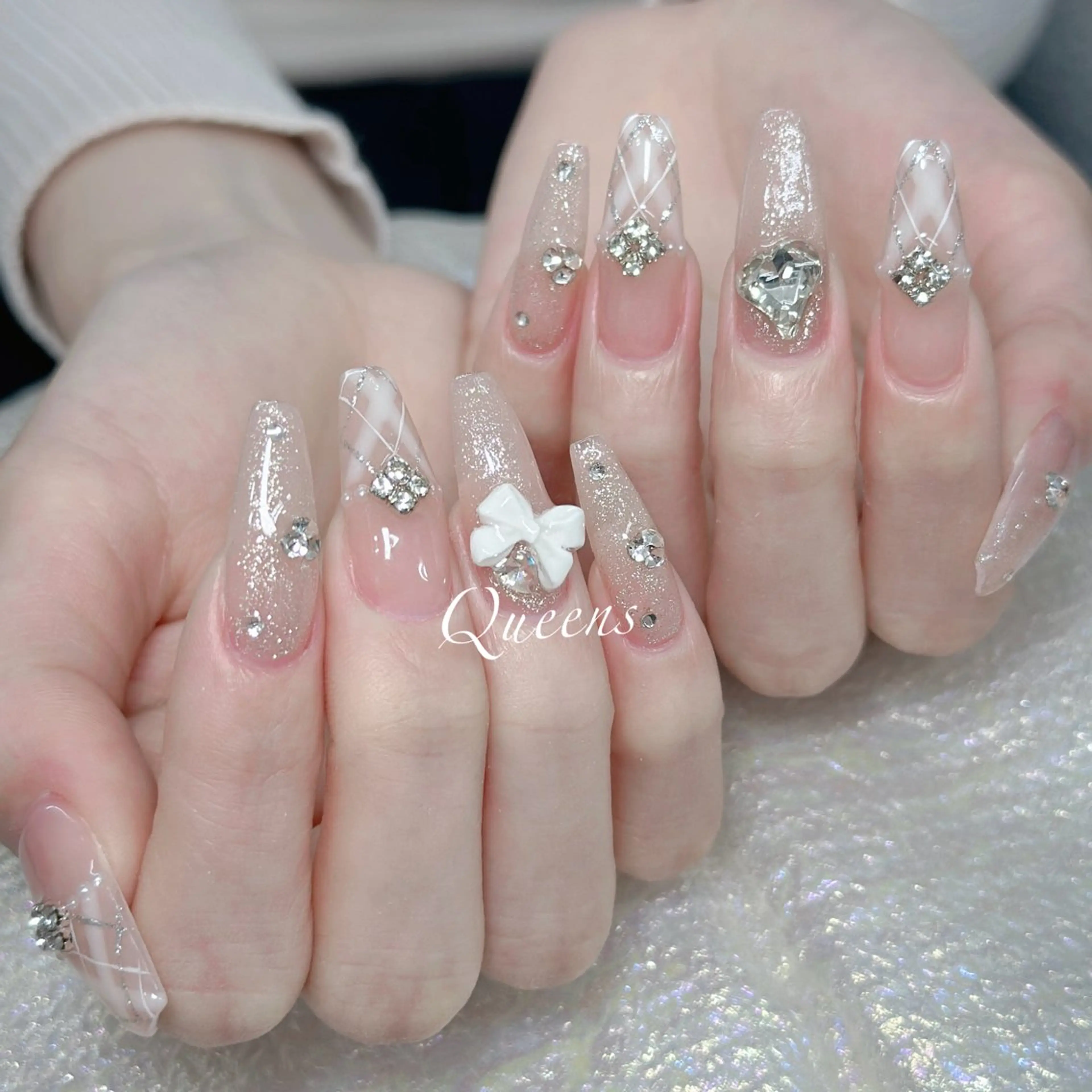 ネイル ハンドネイル Queens マオのネイルデザイン