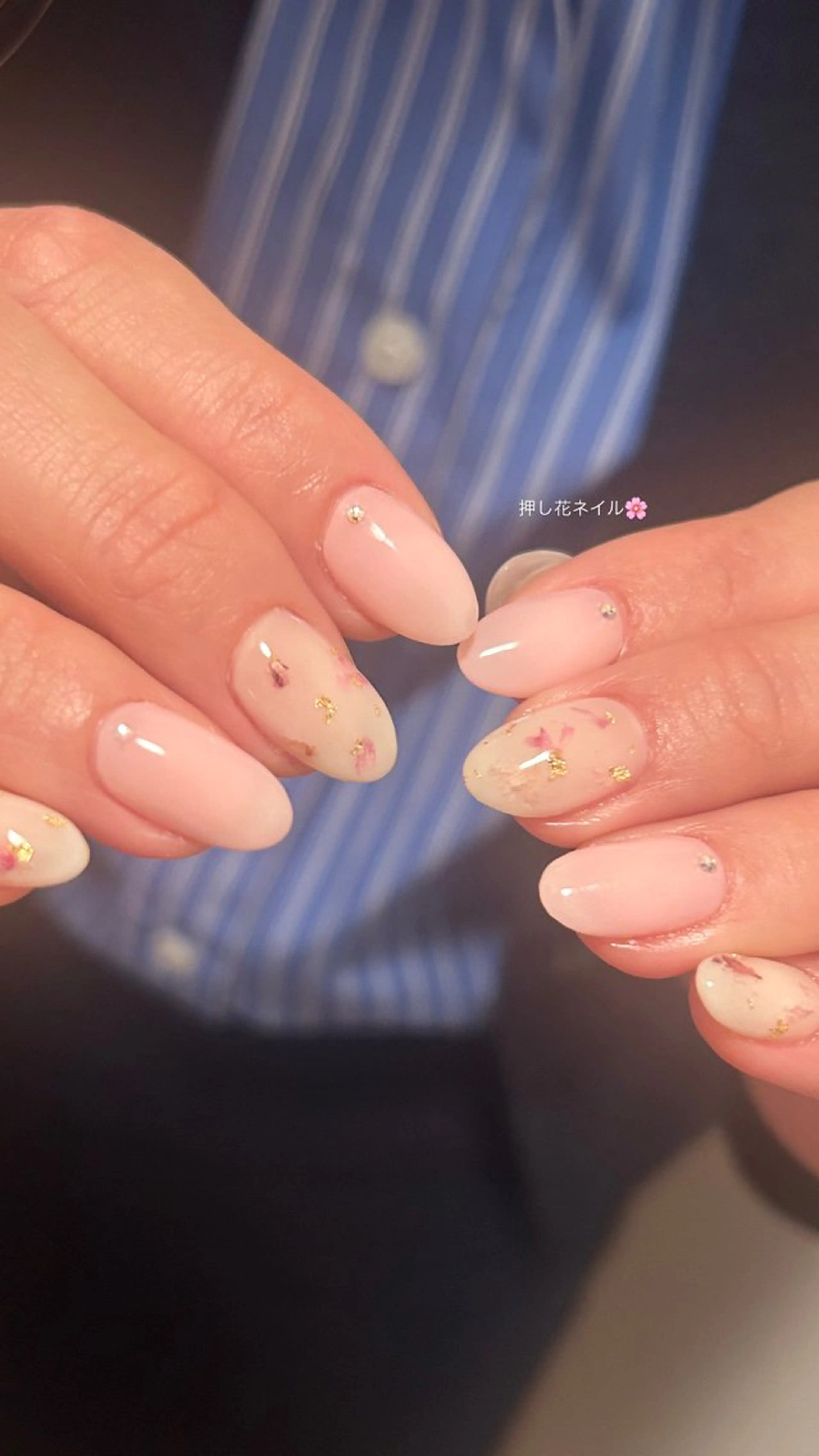 ネイル ハンドネイル フットネイル 三味 夏生のネイルデザイン