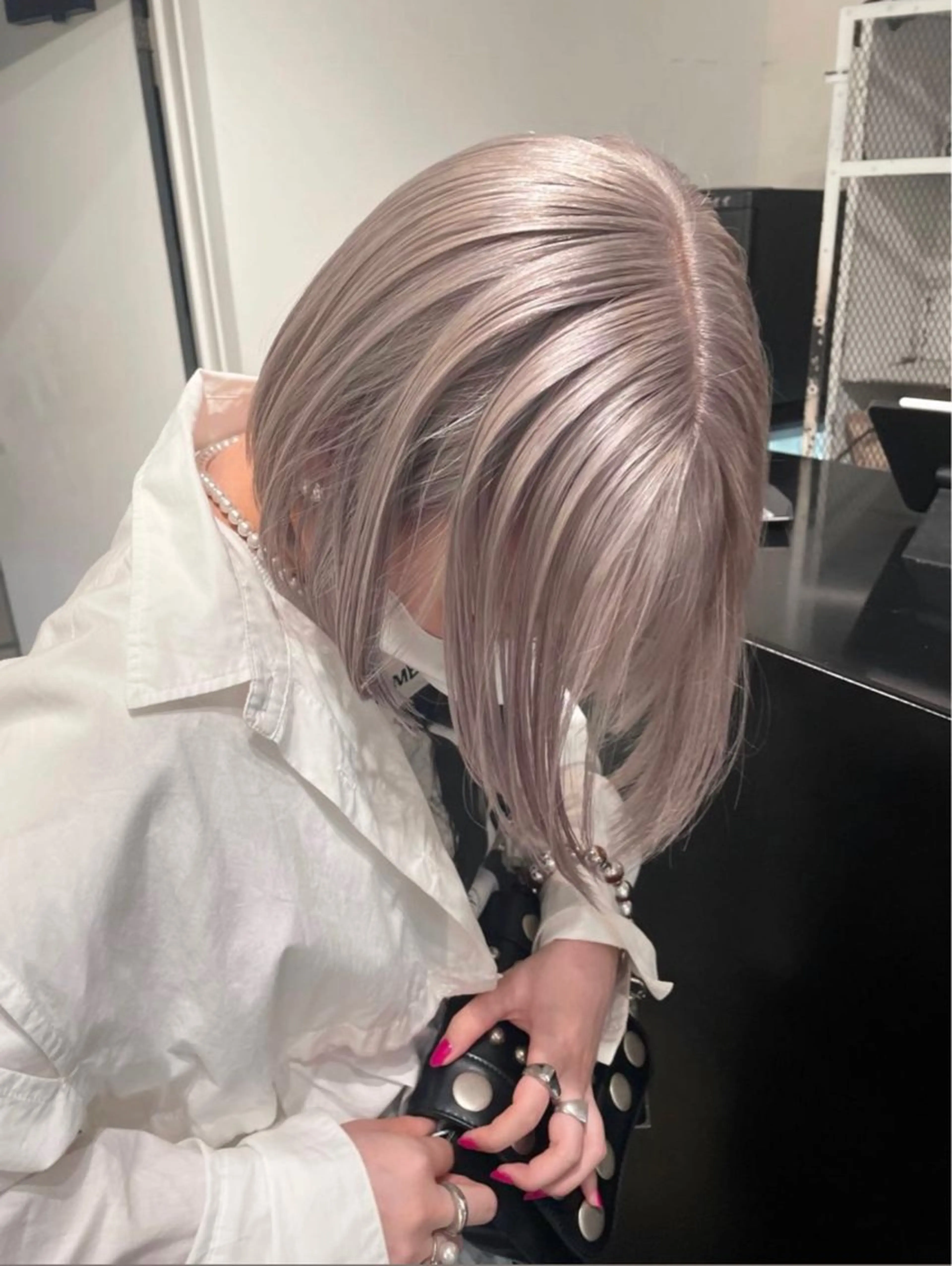 ショート カラー ベージュカラー ブリーチ ブロンド ブラウンカラー ケアブリーチ ブリーチ　ハイトーン 特化🌈フジタハルキのヘアスタイル