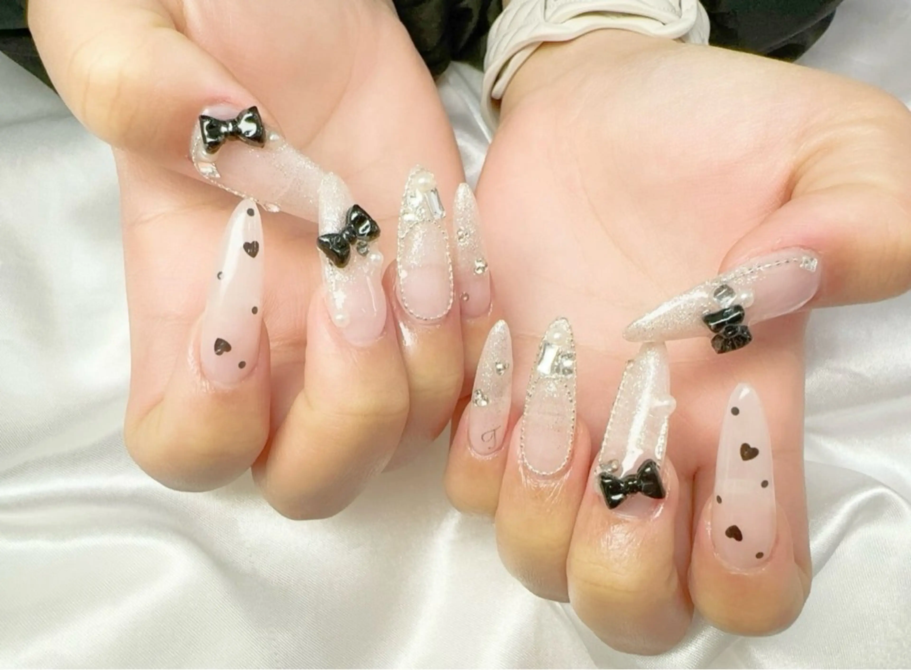 ネイル アートネイル フットネイル フレンチネイル ジェルネイル ガラスフレンチ ハンドネイル ╹◡╹Mimoミモ Eye&Nailのマツエク・マツパデザイン