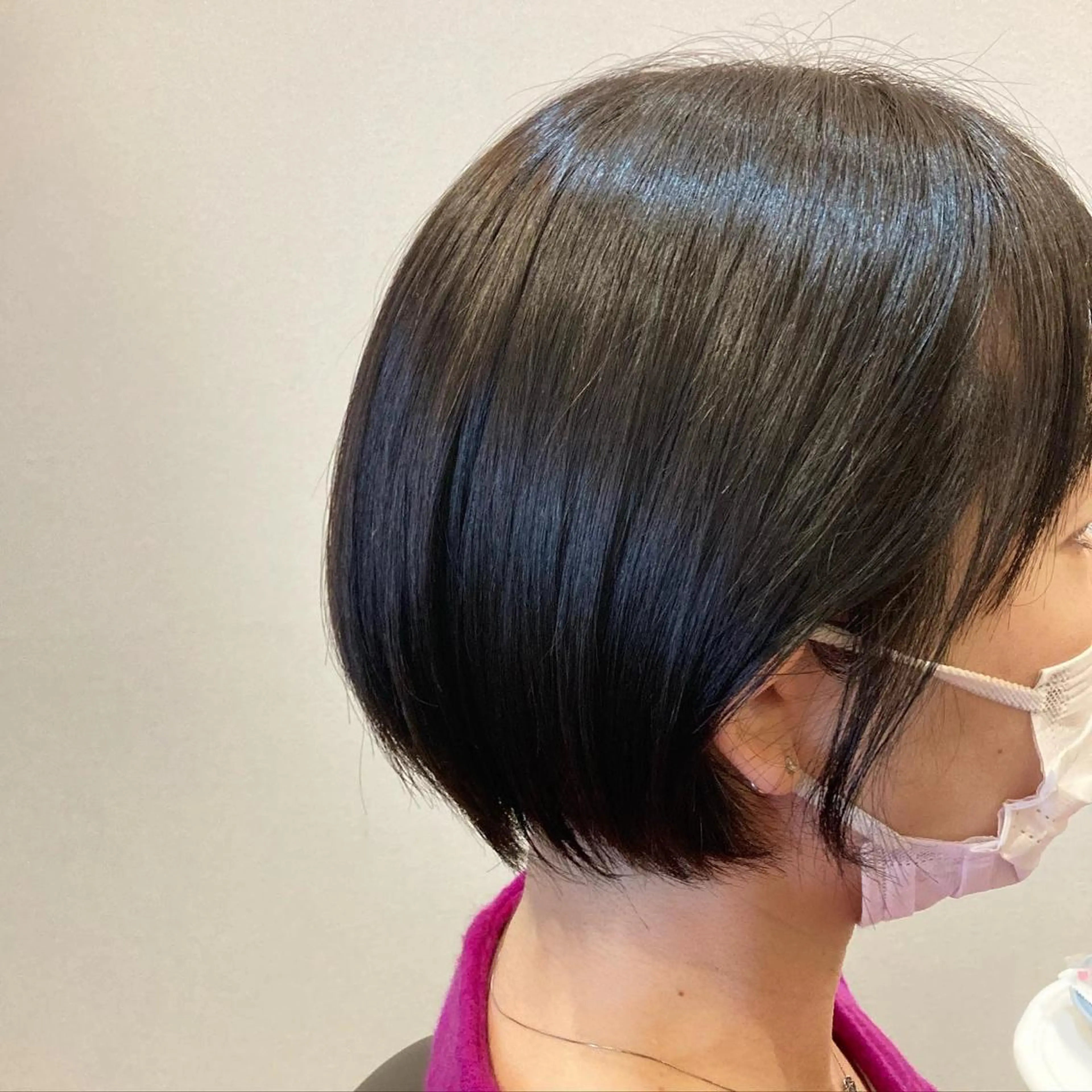 ショート 前田 加奈子のヘアスタイル