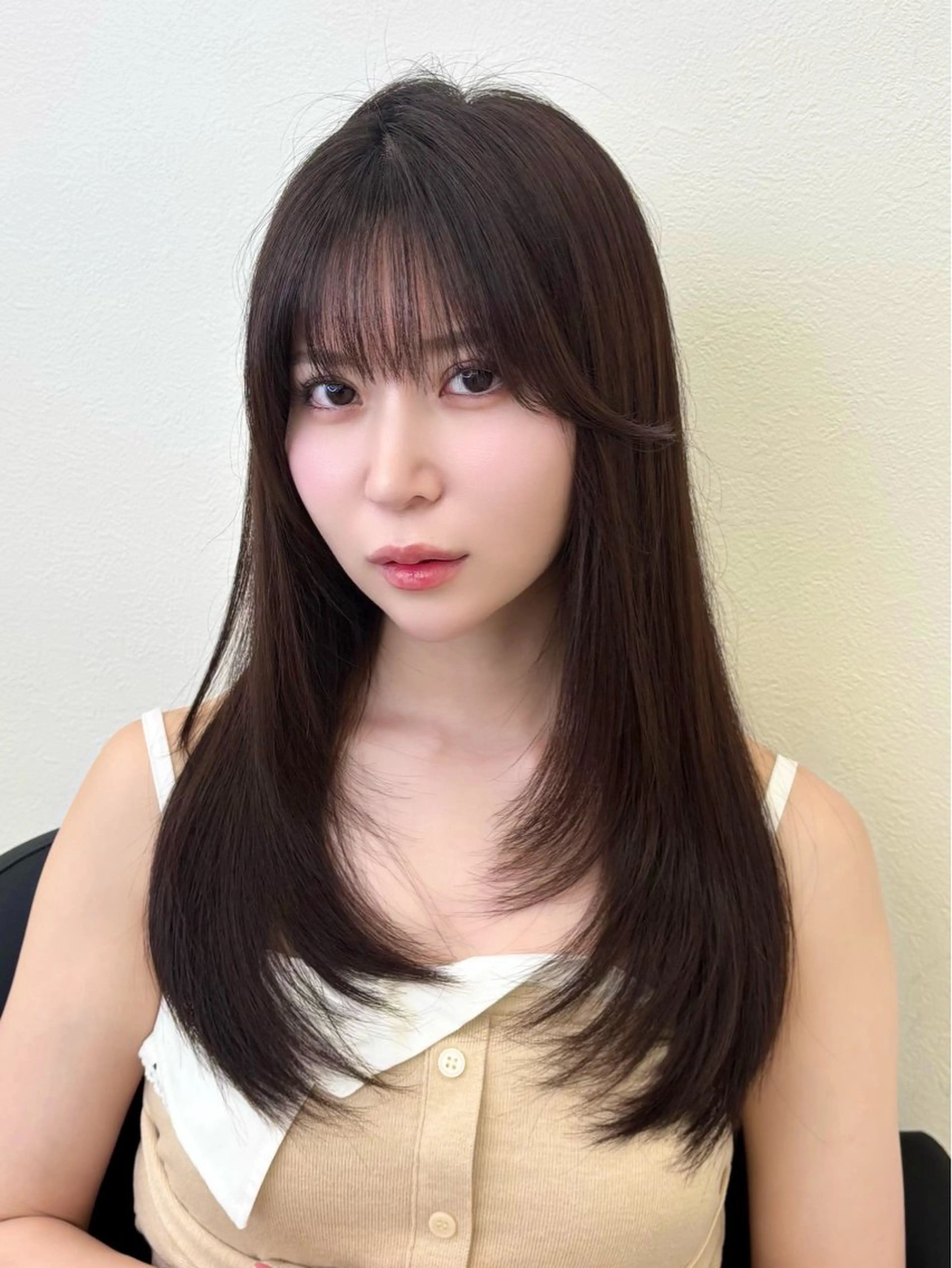 セミロング 顔周りカット レイヤーカット カット ヘアカラー トリートメント Ayano🎀似 合わせ×透明感🎀のヘアスタイル