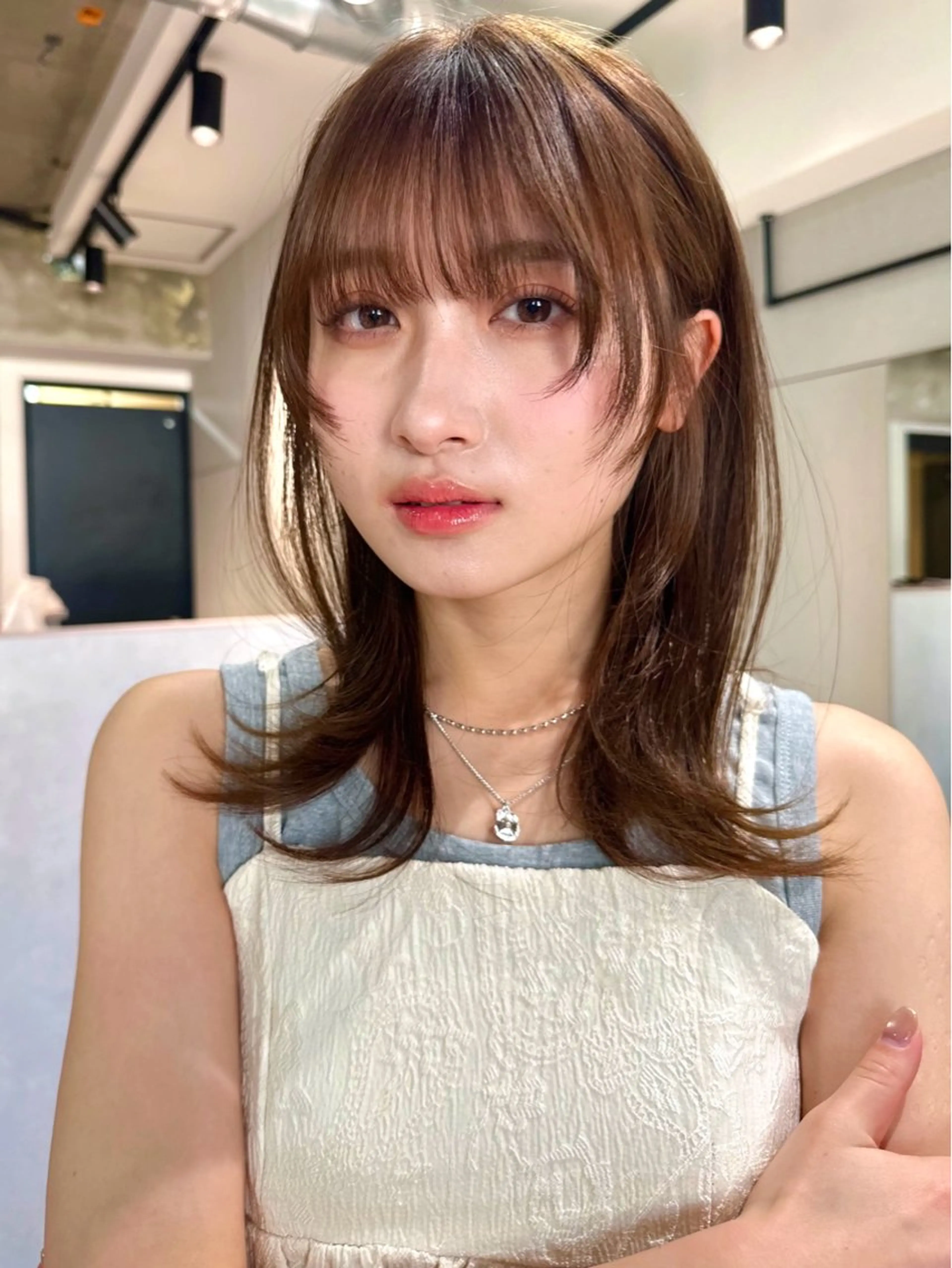 ミディアム カラー パーマ 🫧小顔×似合わせ× 透明感カラー🫧のヘアスタイル