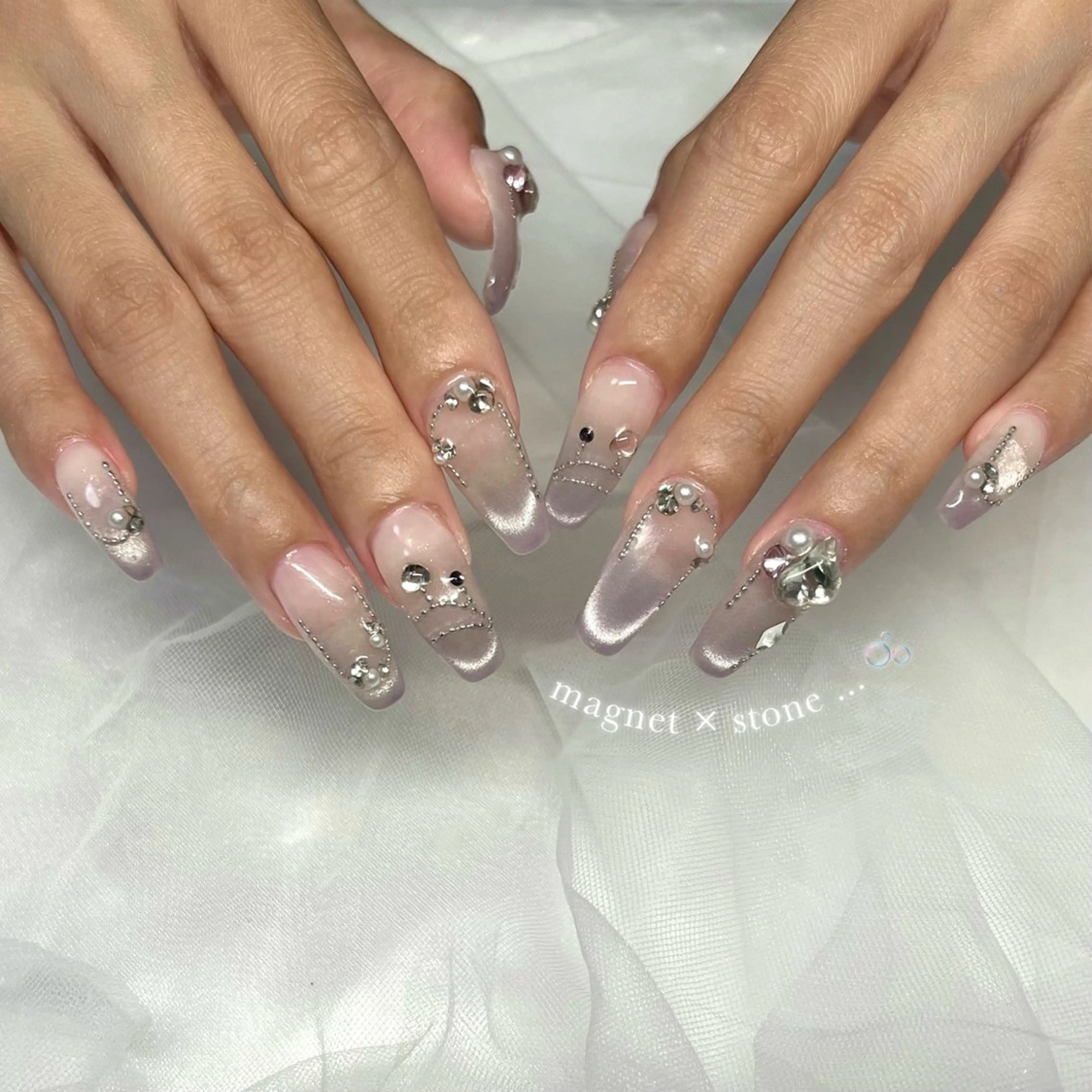 ネイル 長さ出し フラッシュネイル ジェルネイル マグネットネイル 持ち込み ハンドネイル 🌷Gemini nami🌷のネイルデザイン