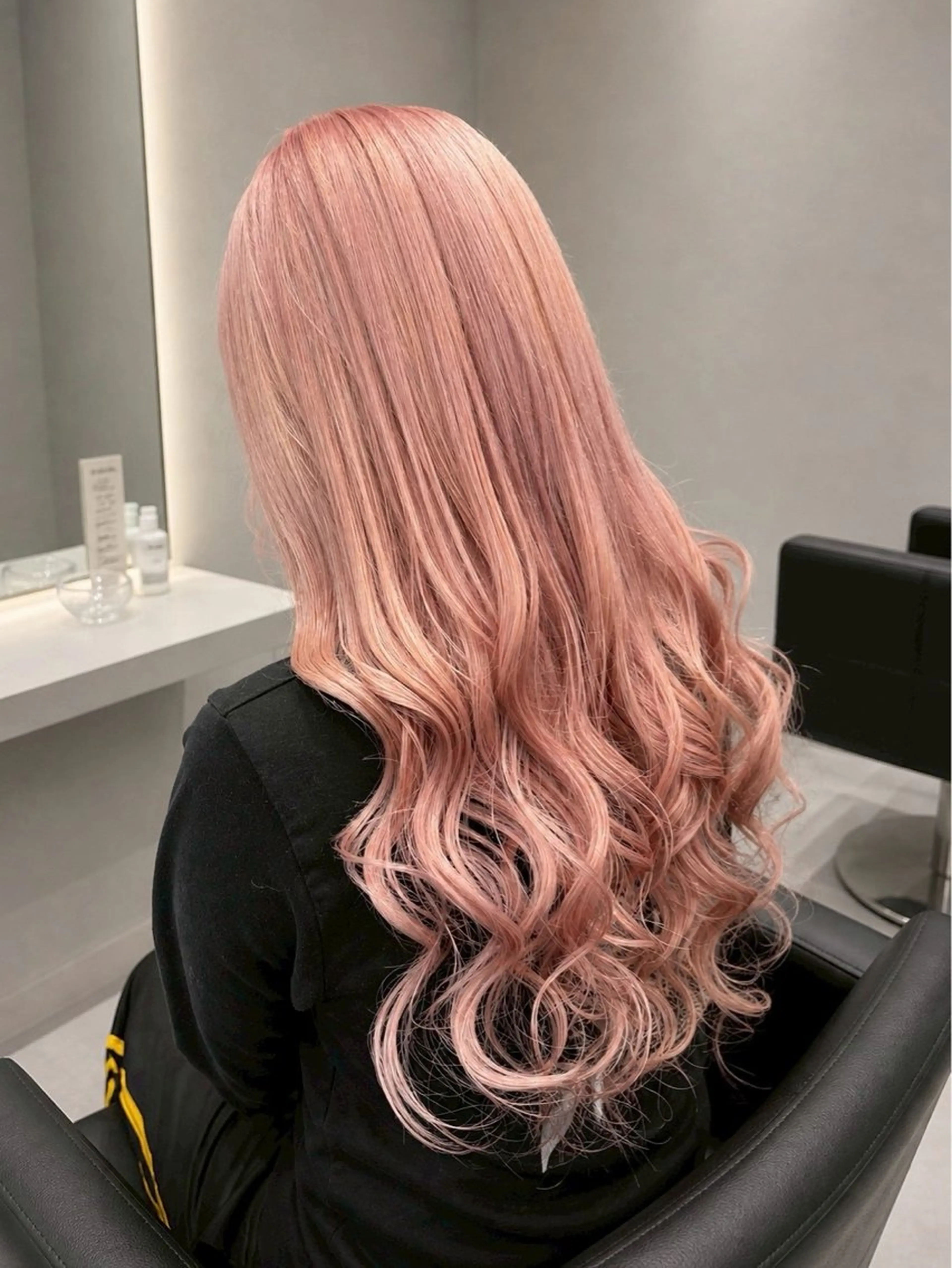 カラー 槇 杏慈のヘアスタイル
