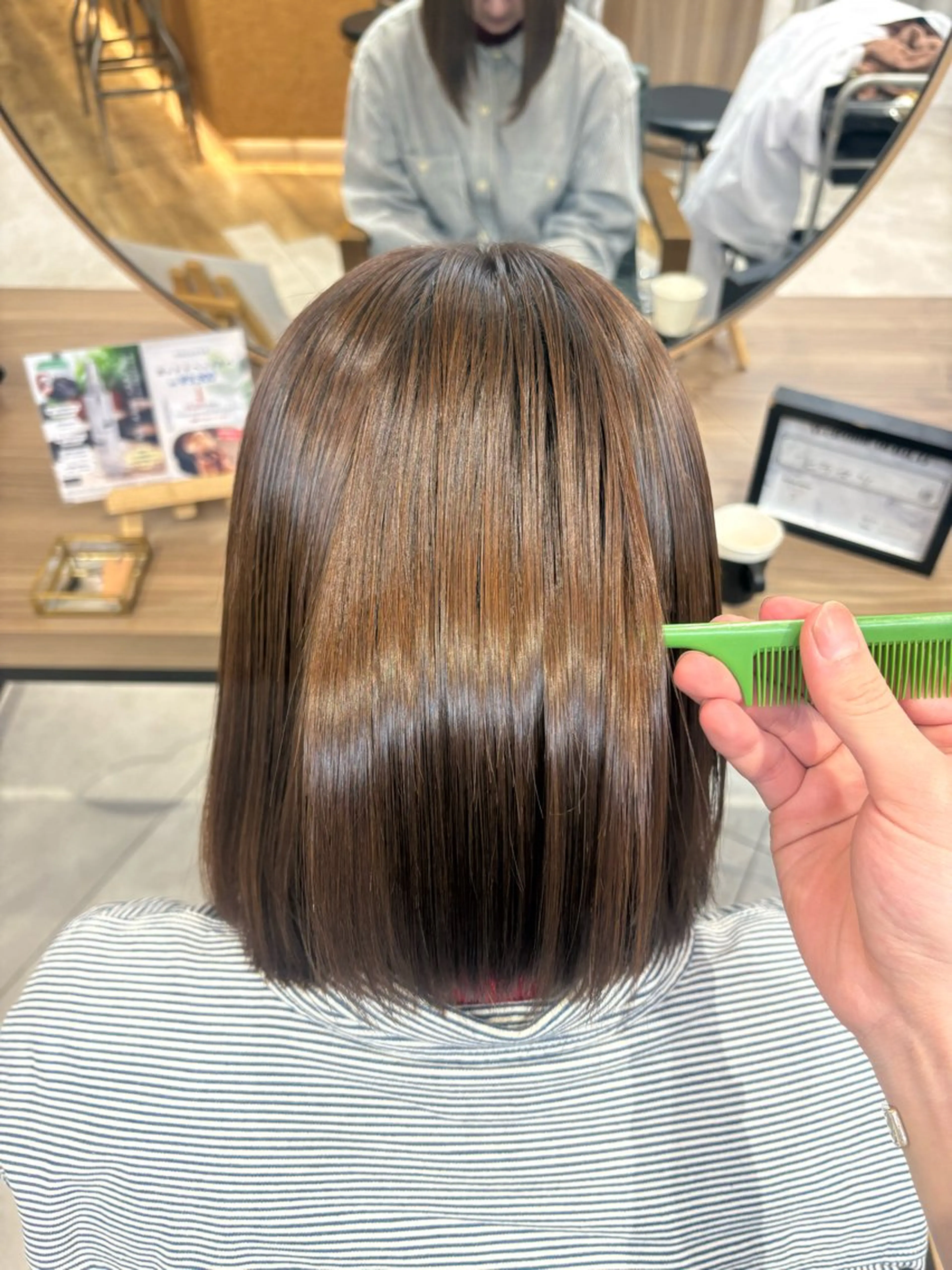 ショート 縮毛矯正 暗髪／透明感カラー ／⭐️hyuga⭐️のヘアスタイル