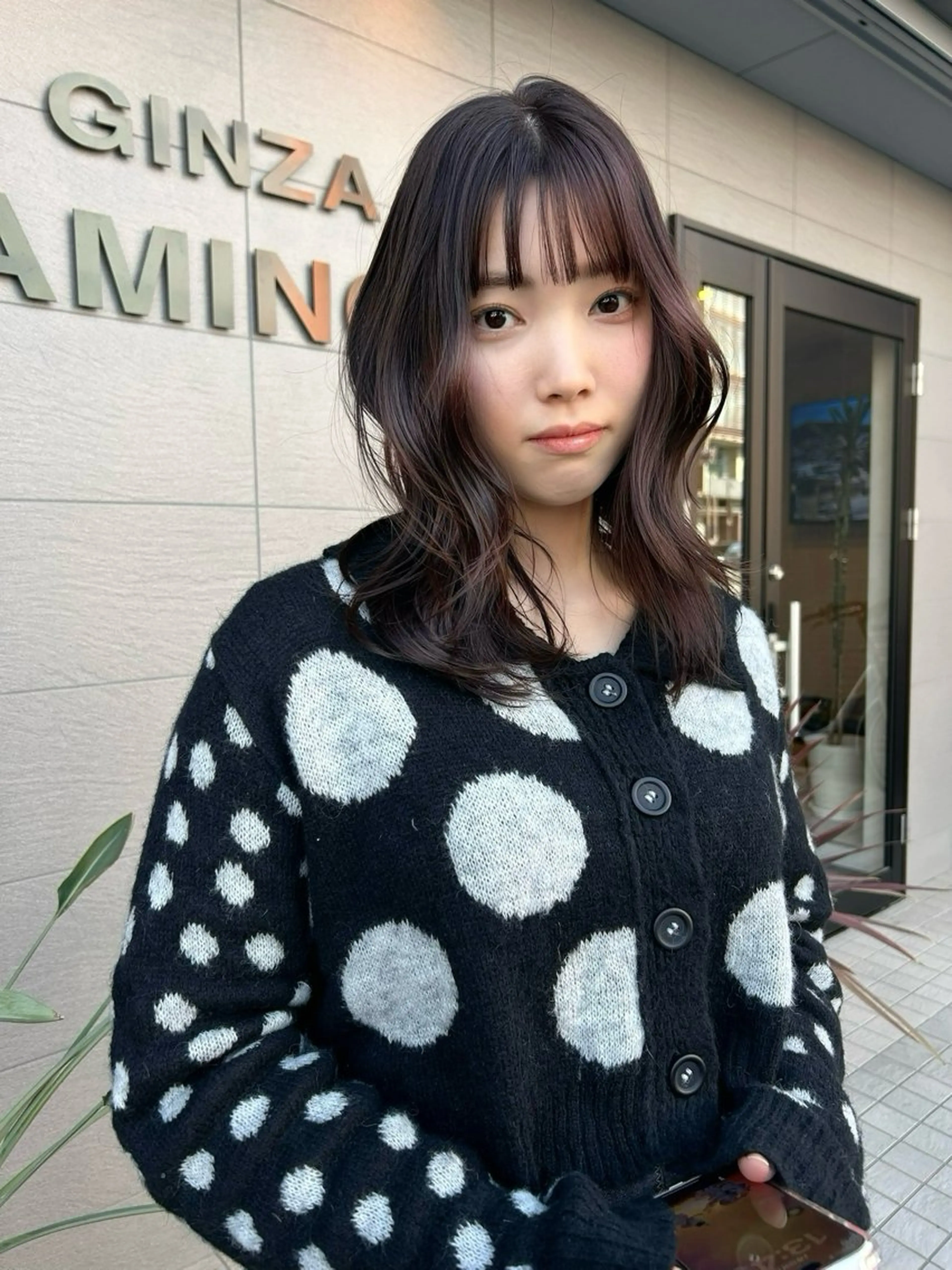 セミロング カラー ブラウンカラー チョコレートブラウン レイヤーカット カット ナカジマ ナナのヘアスタイル