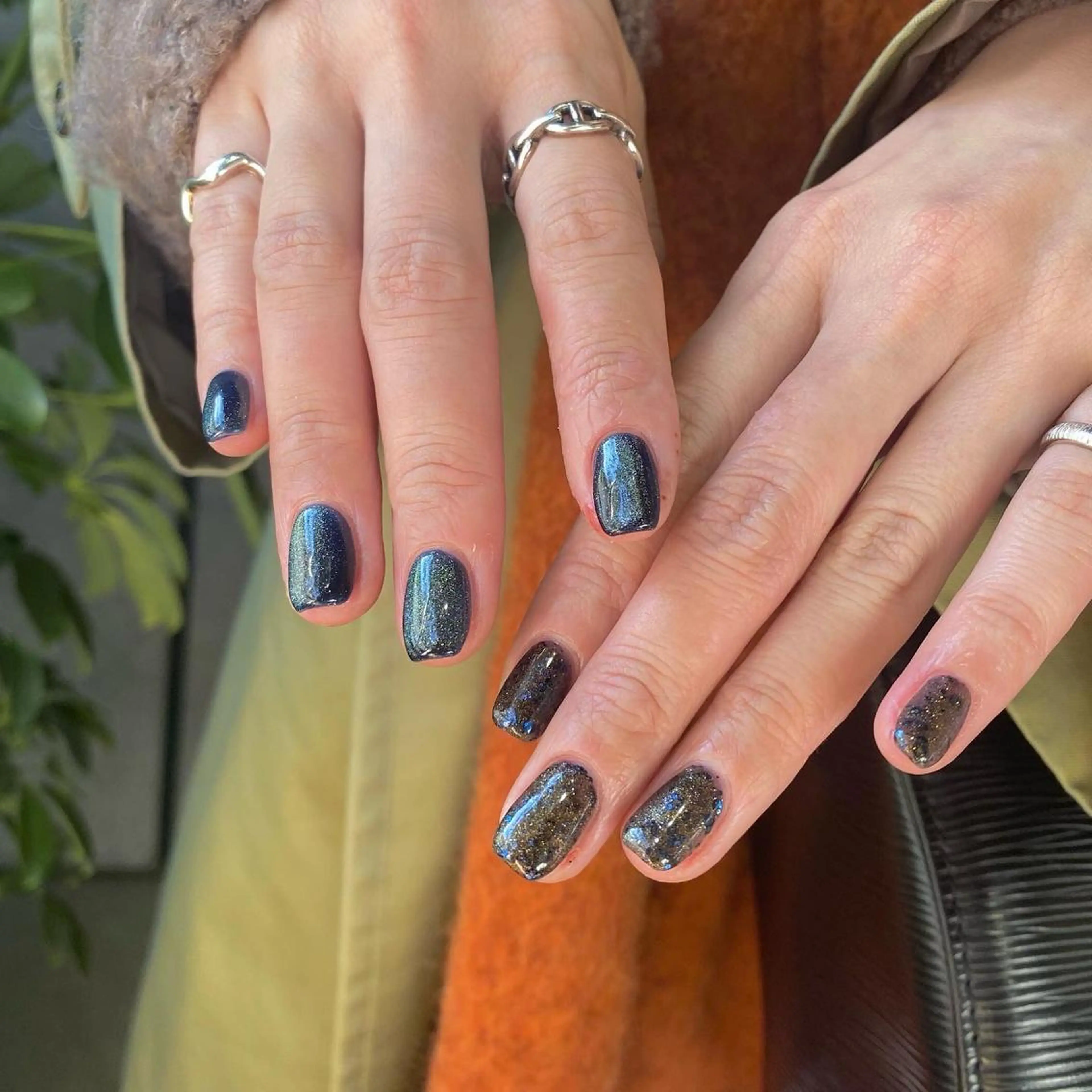 ネイル ラメ(グリッター) マグネットネイル ネイビー ハンドネイル nable.所属・栗林 実莉のネイルデザイン