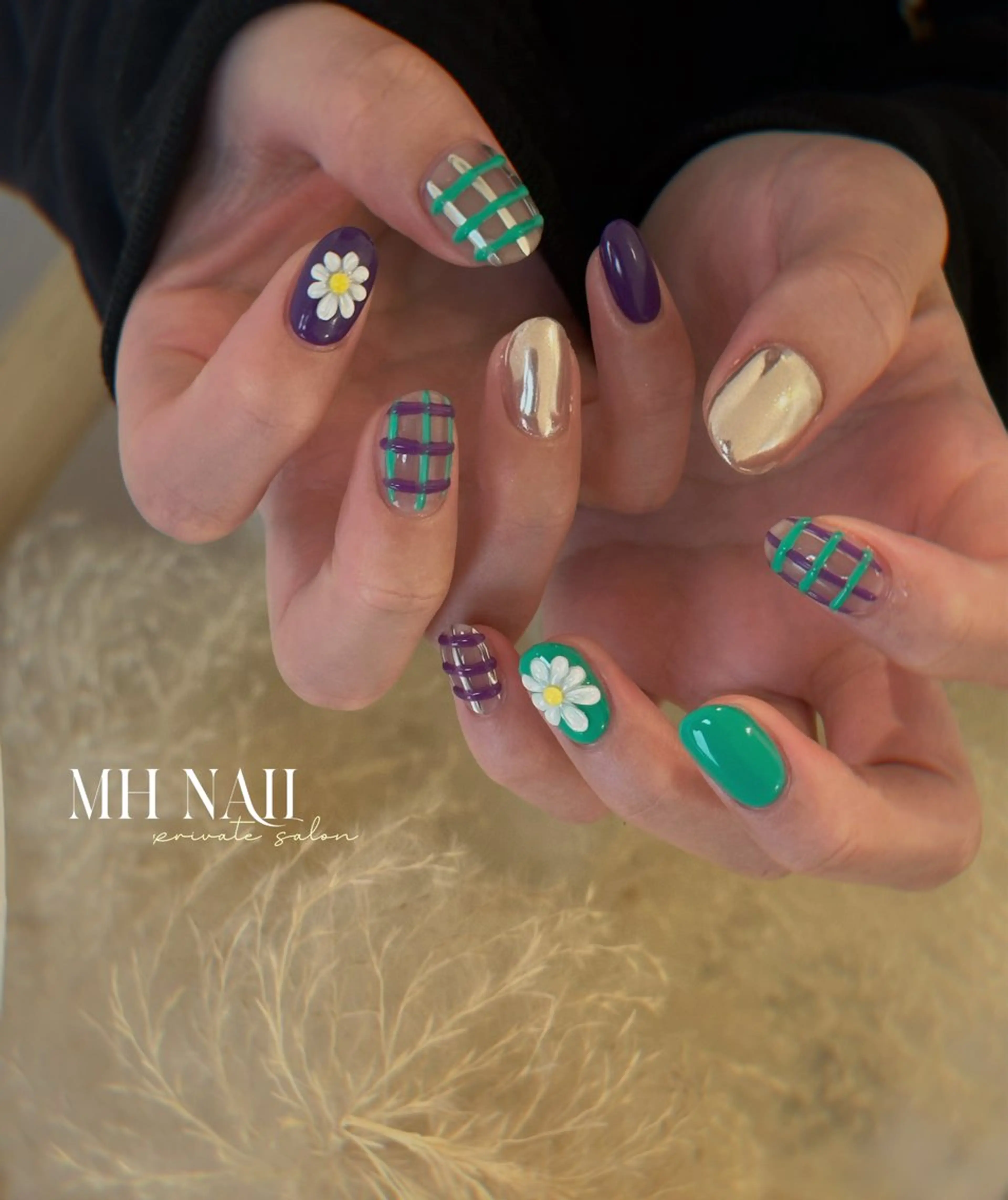 ネイル ハンドネイル MH Nailのネイルデザイン