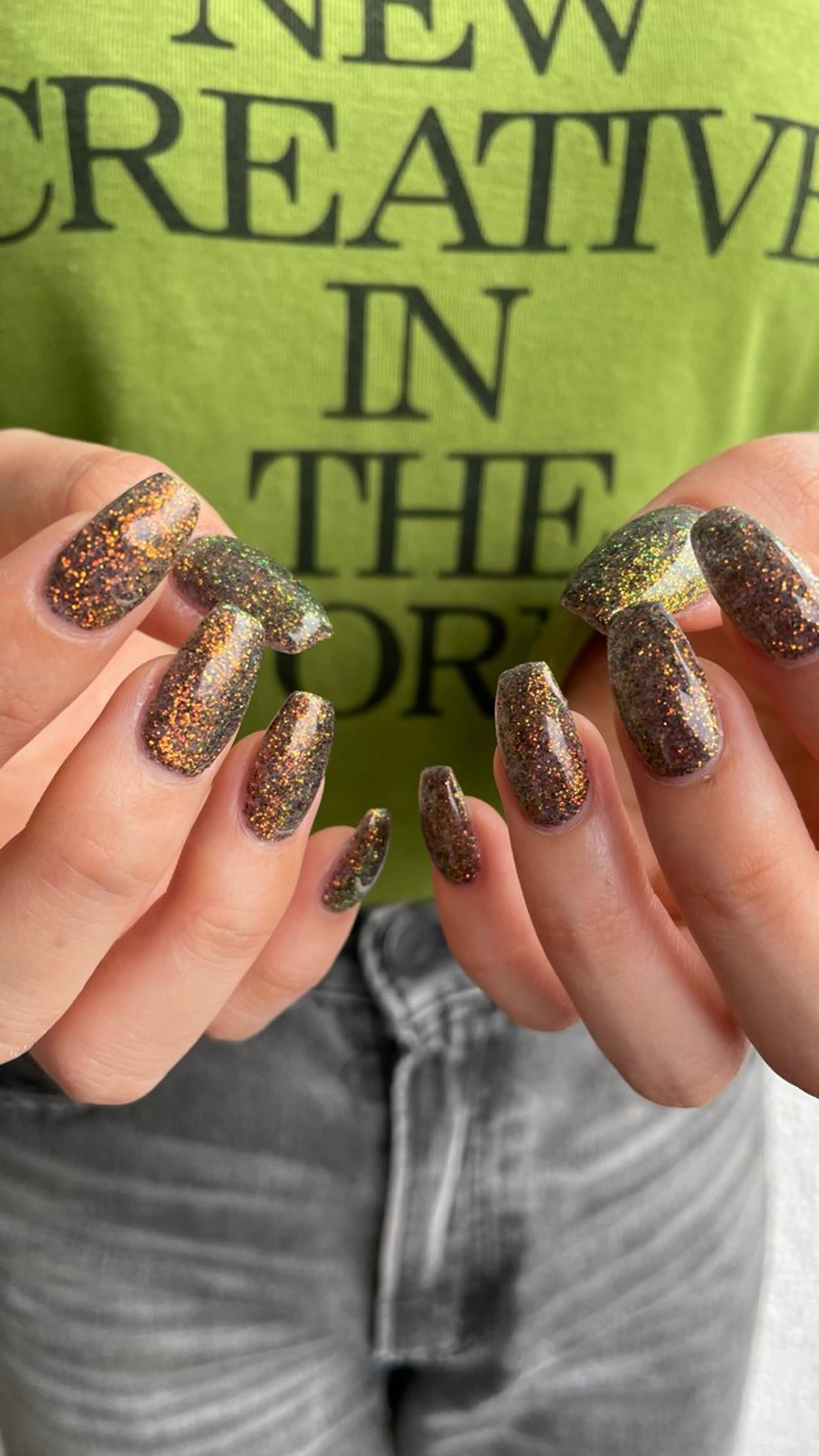 ネイル ハンドネイル カメレオン京橋🌻 草葉由佳のネイルデザイン