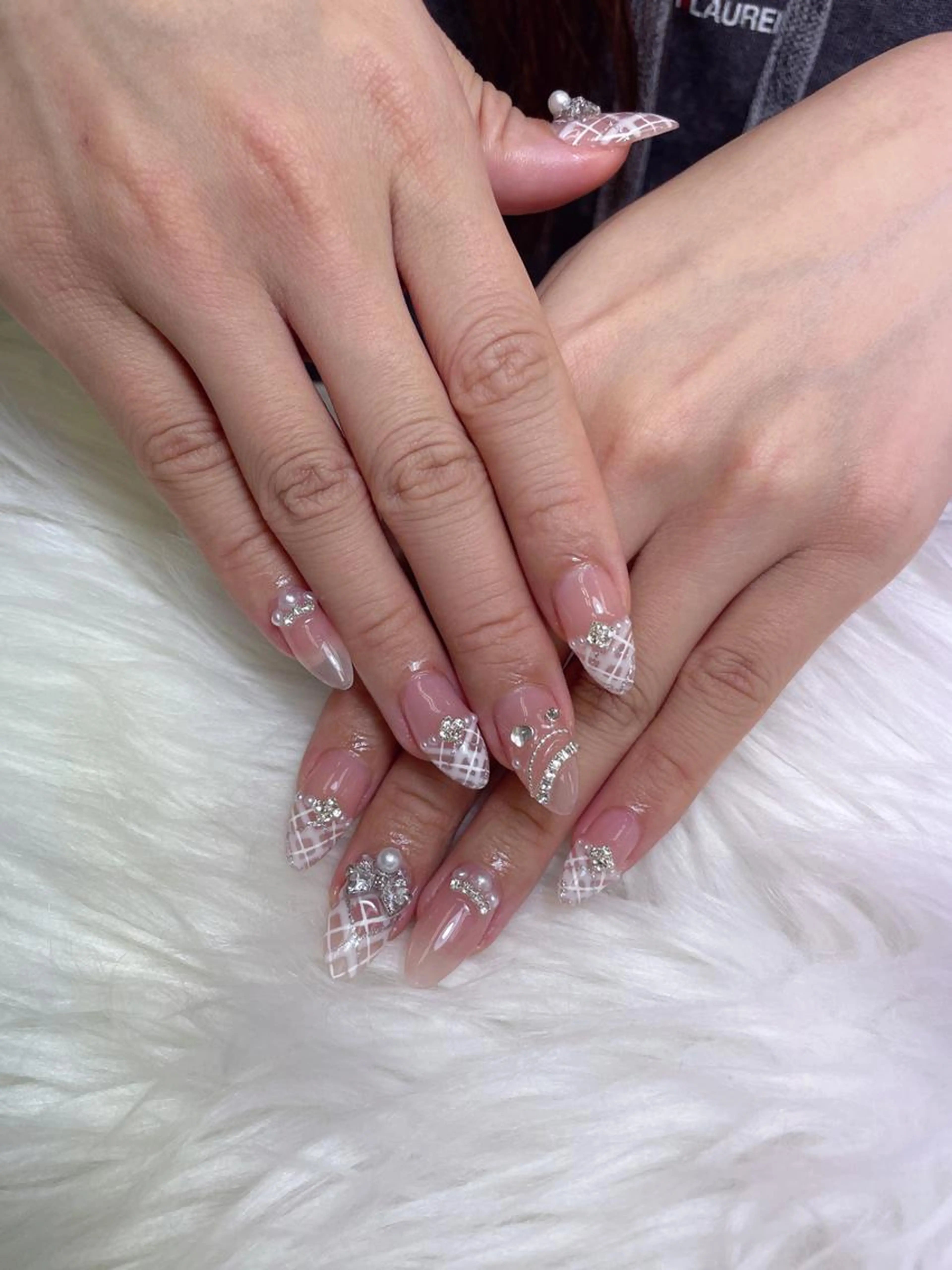 【ハンド】★指8本やり放題★の写真