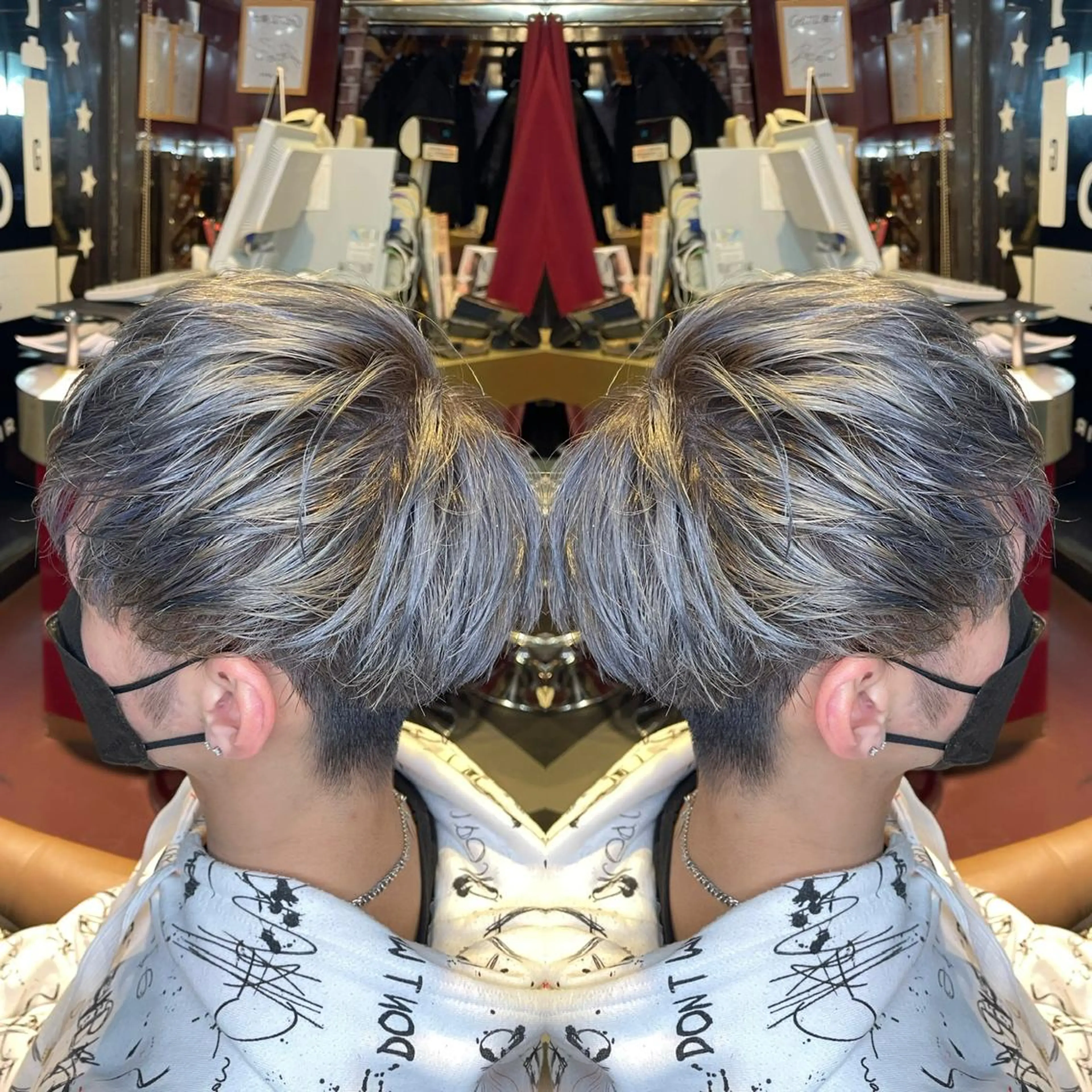 ショート カラー ブリーチ ケアブリーチ シルバー ホワイトシルバー 👑派手髪/カット 👑ANRYのヘアスタイル