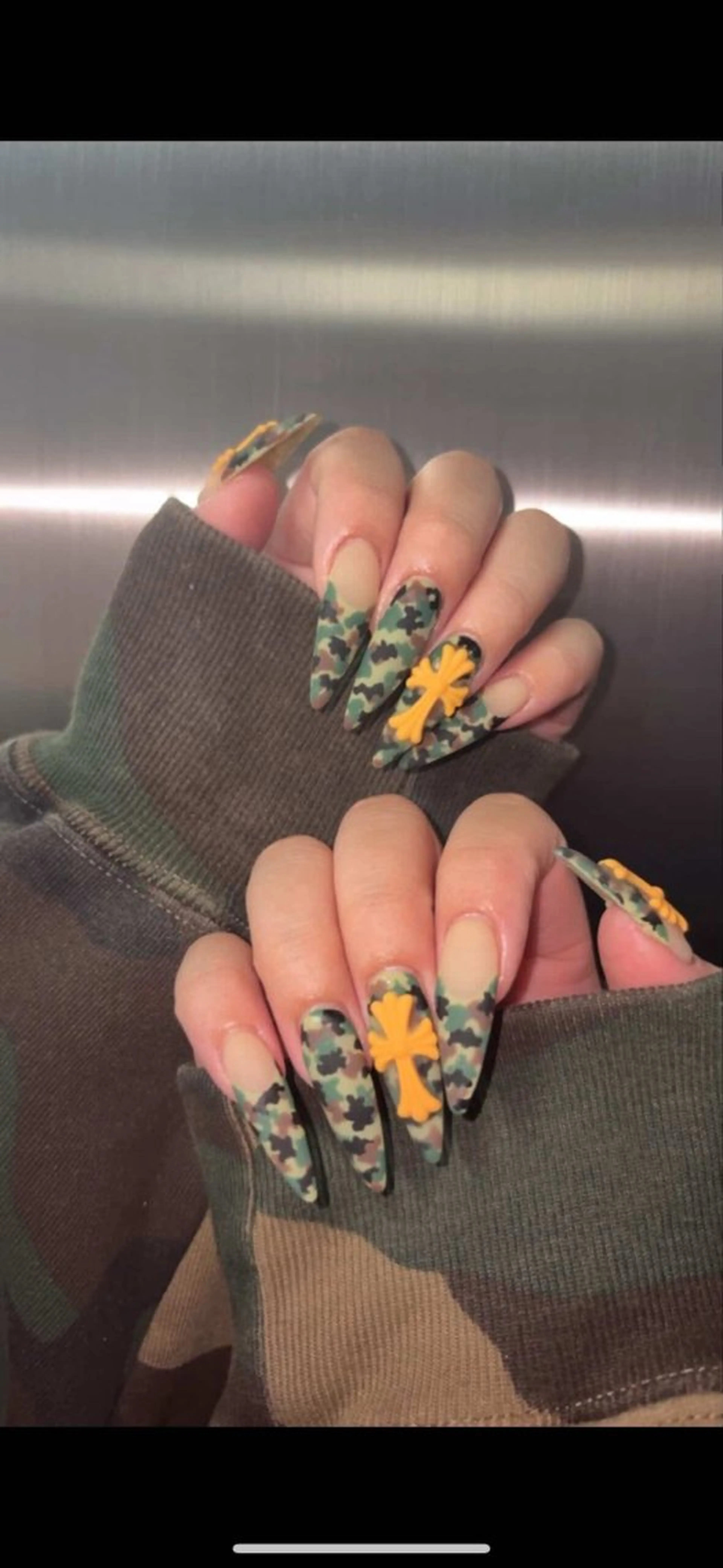 ネイル 渋谷ネイルズ所属・taminami Lunaのネイルデザイン