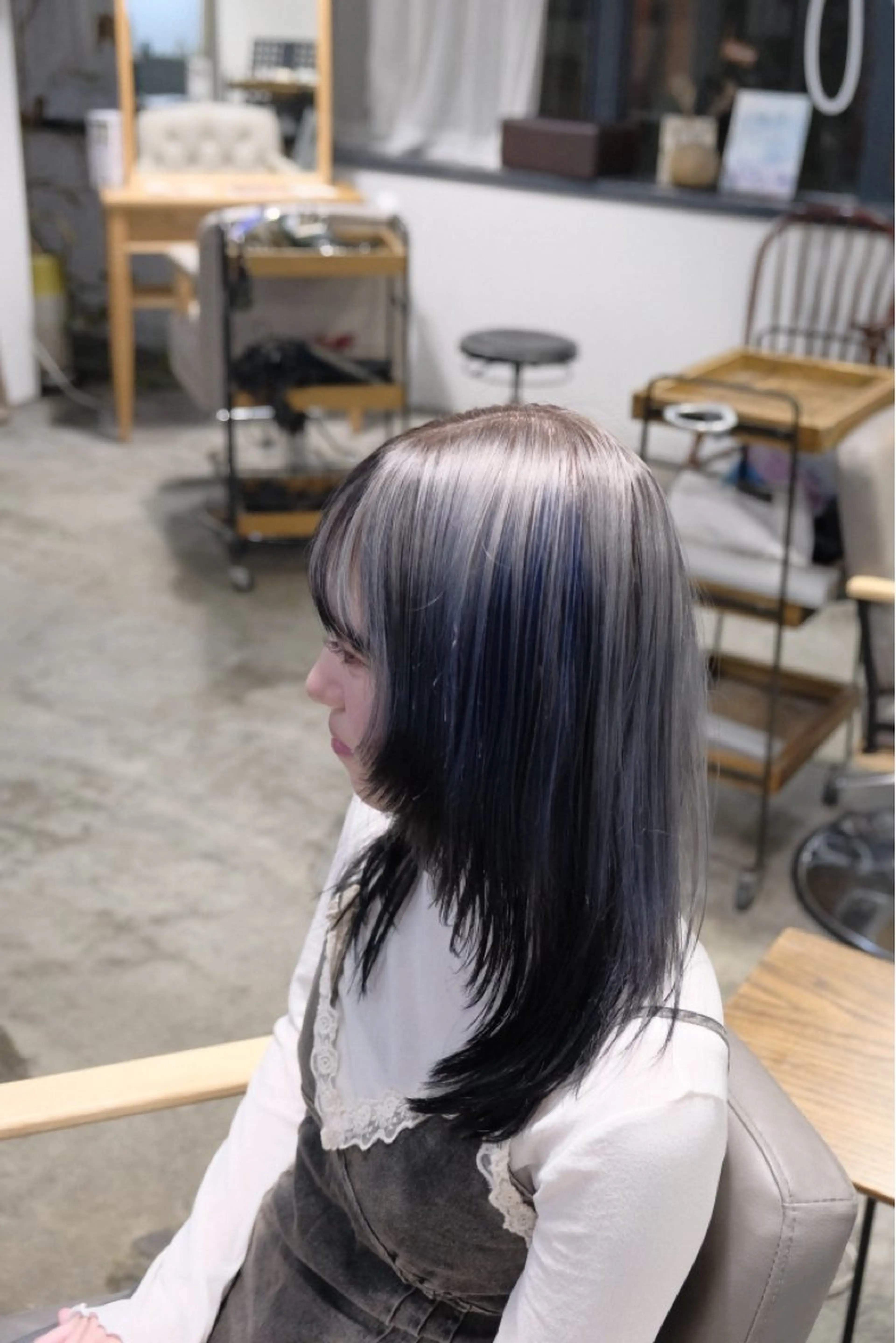 ロング カラー ブルーカラー ヘアカラー Matsuda Koutaのヘアスタイル