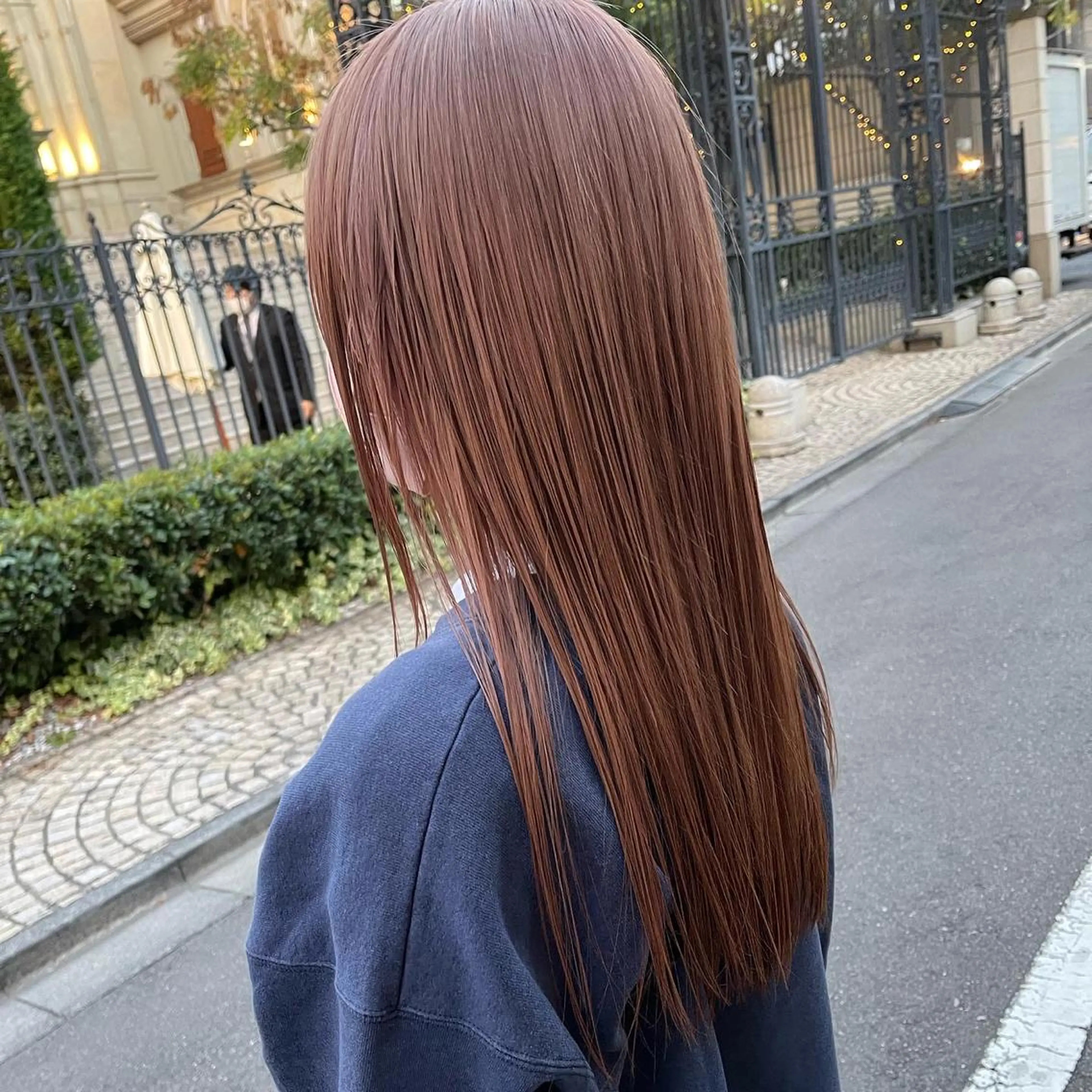 ロング カラー ベージュカラー ブリーチ ピンクカラー ピンクベージュ 髪質改善 似合わせショート×透 明感/やじまたかしのヘアスタイル