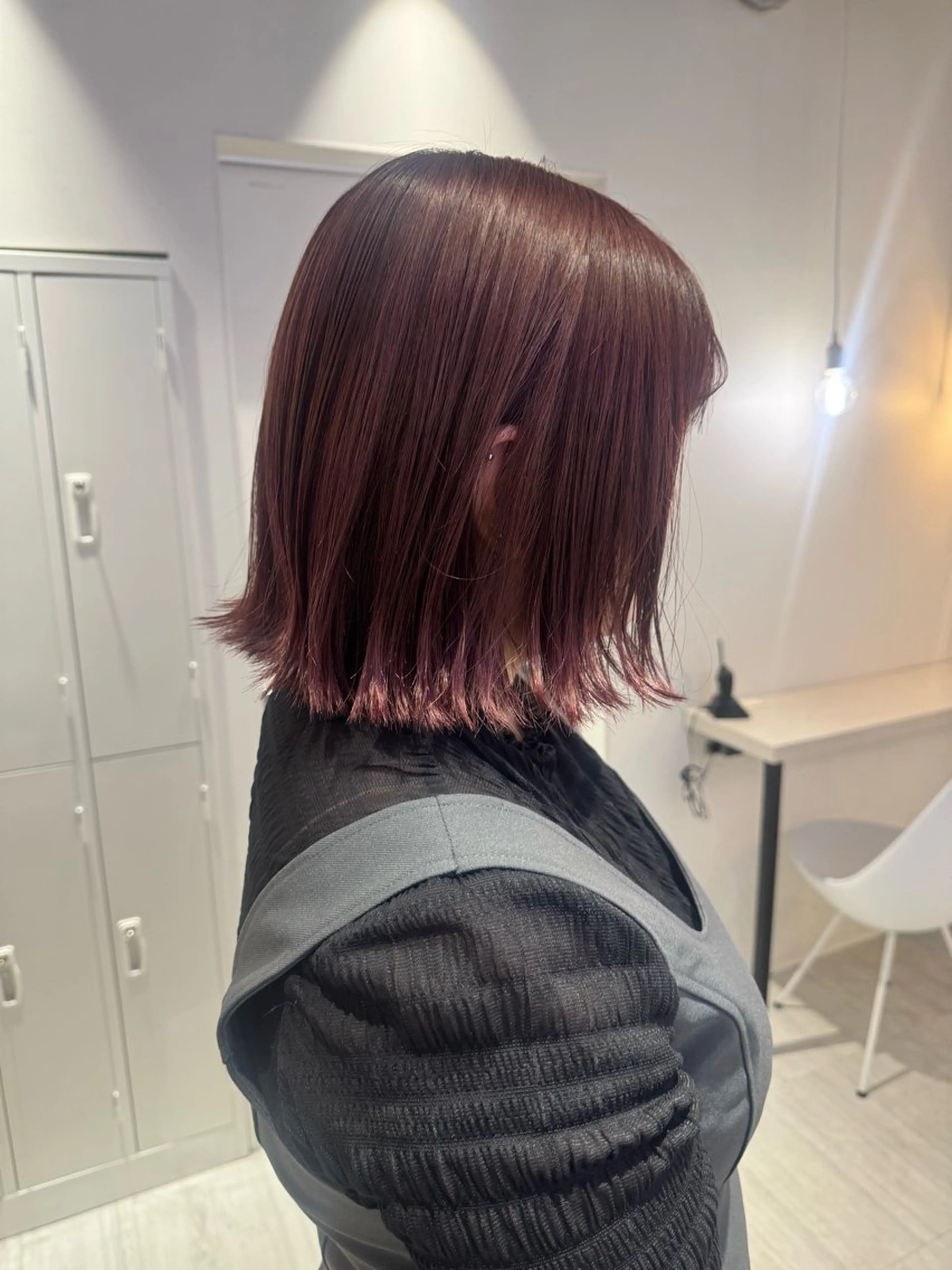カラー ヘアカラー トリートメント Ami/艶カラー/ レイヤー/ハイトーンのヘアスタイル