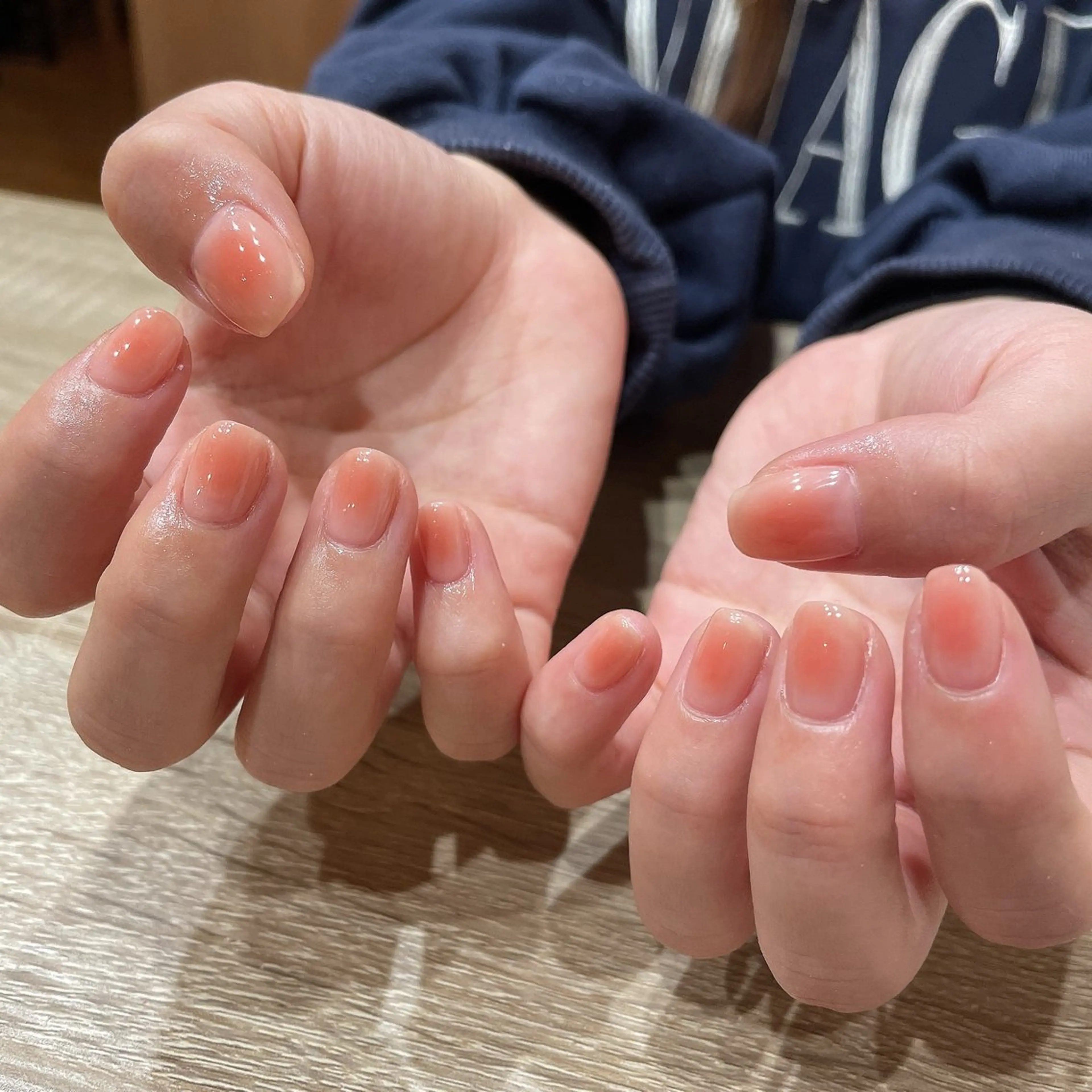 ネイル チークネイル liberté🫧 新小岩のネイルデザイン