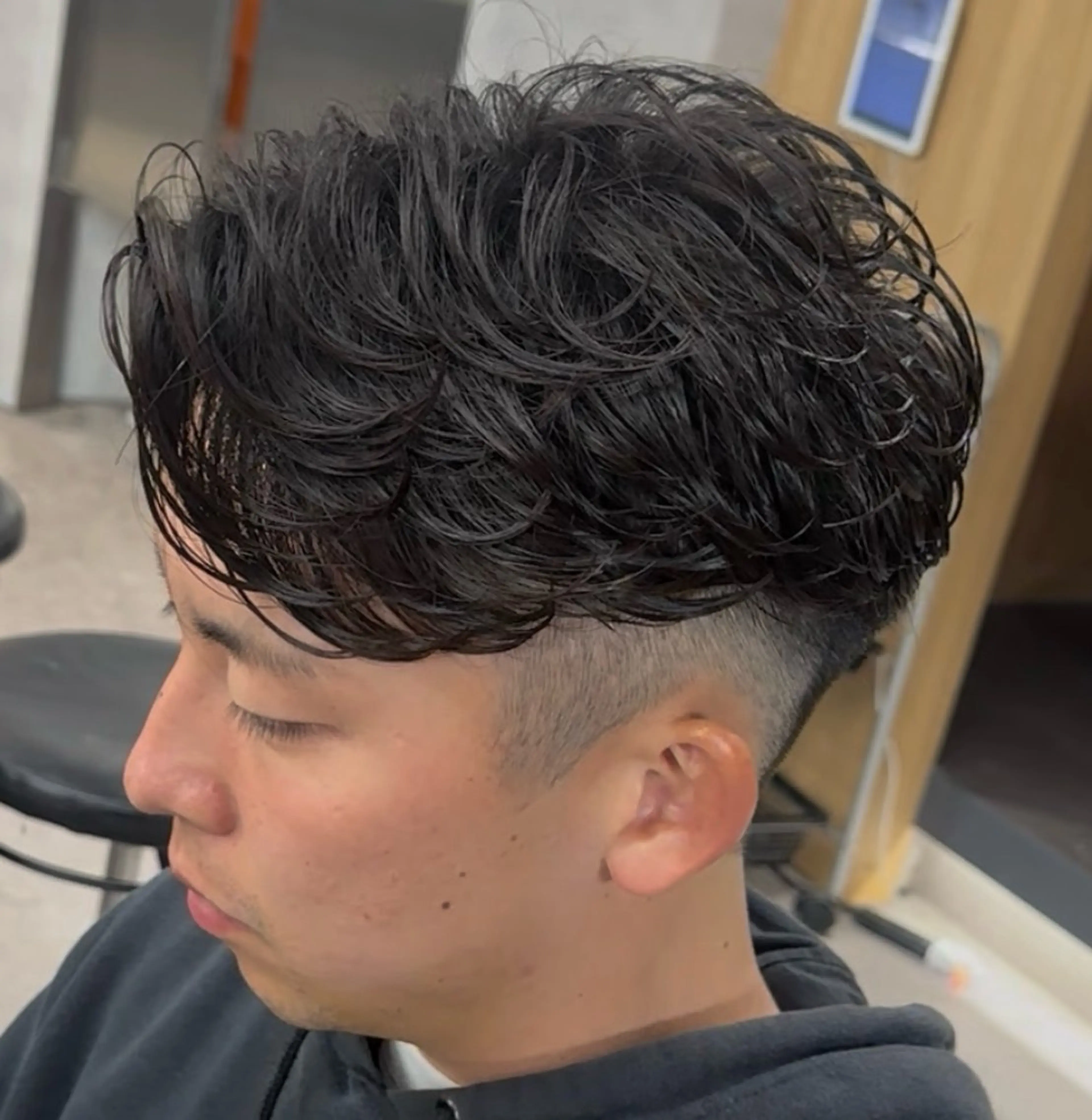 ショート カラー パーマ ハイライトカラー メッシュ ハイライト ショートヘア 縮毛矯正 福井祥太／海外風 /プードルパーマのヘアスタイル