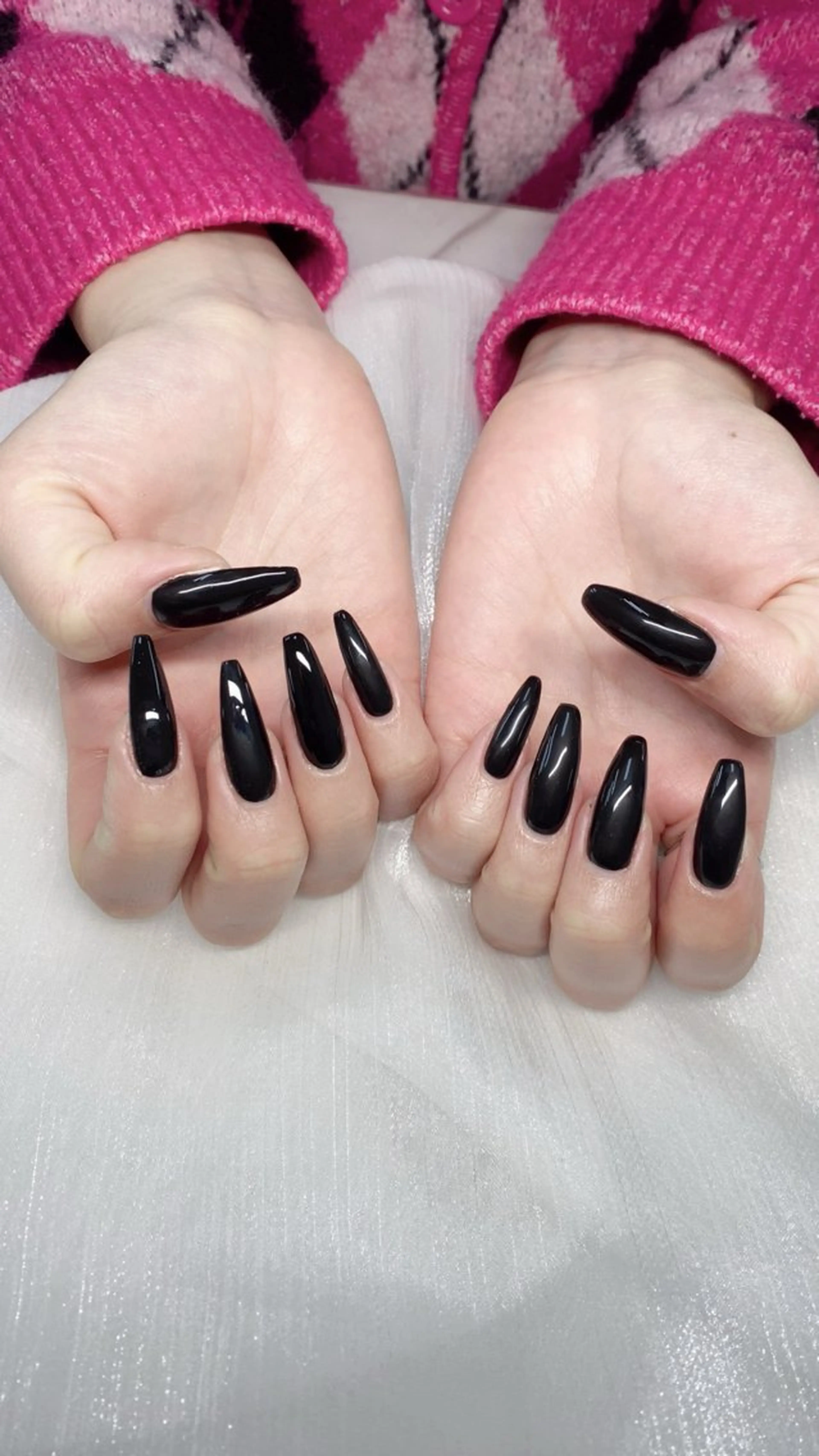 ネイル フレンチネイル グラデーション マグネットネイル ニュアンスネイル オフィスネイル ハンドネイル フットネイル Rei _Nailのネイルデザイン