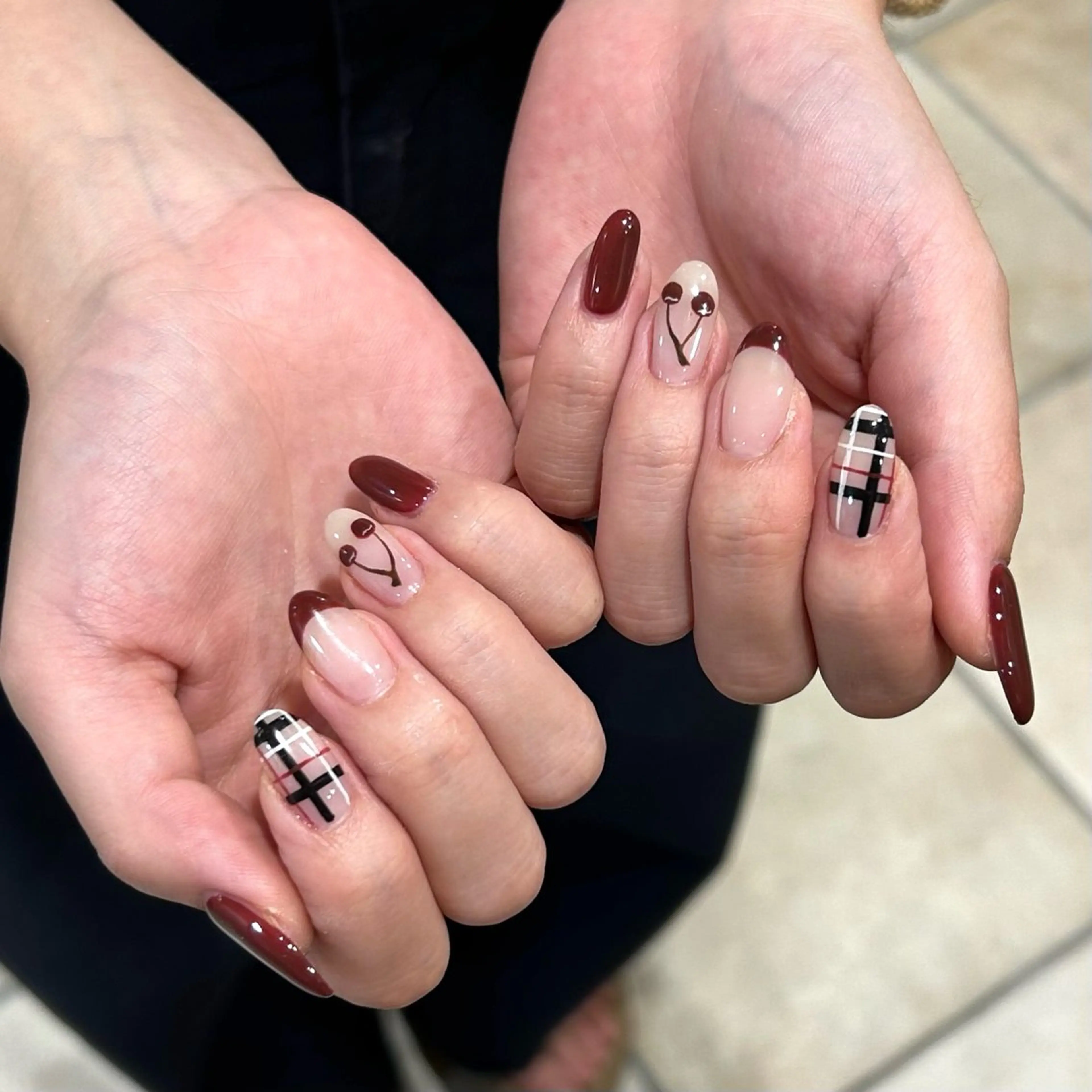 ネイル She nail TAKENAKAのネイルデザイン