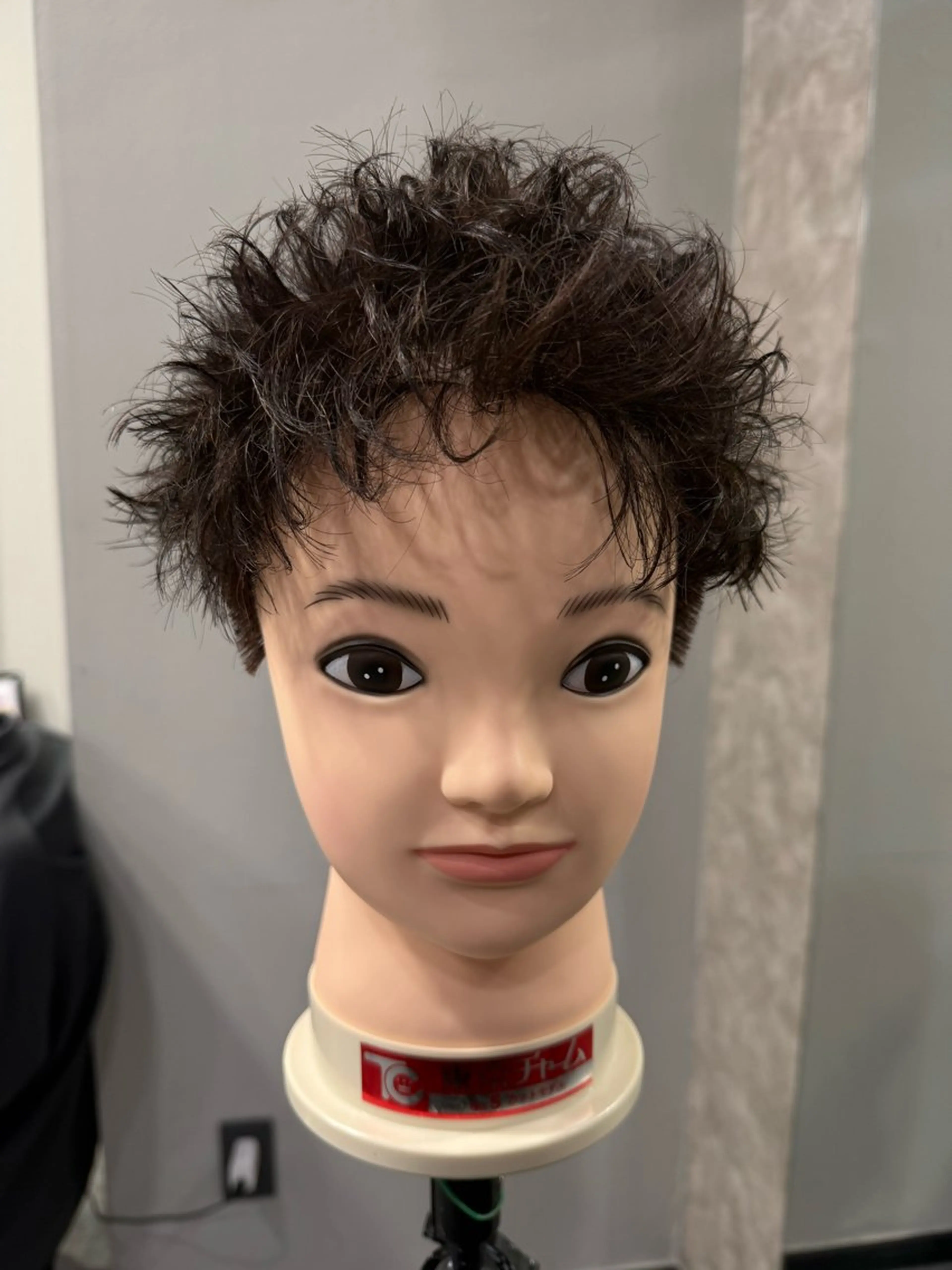 メンズ パーマ 本田 有里のヘアスタイル