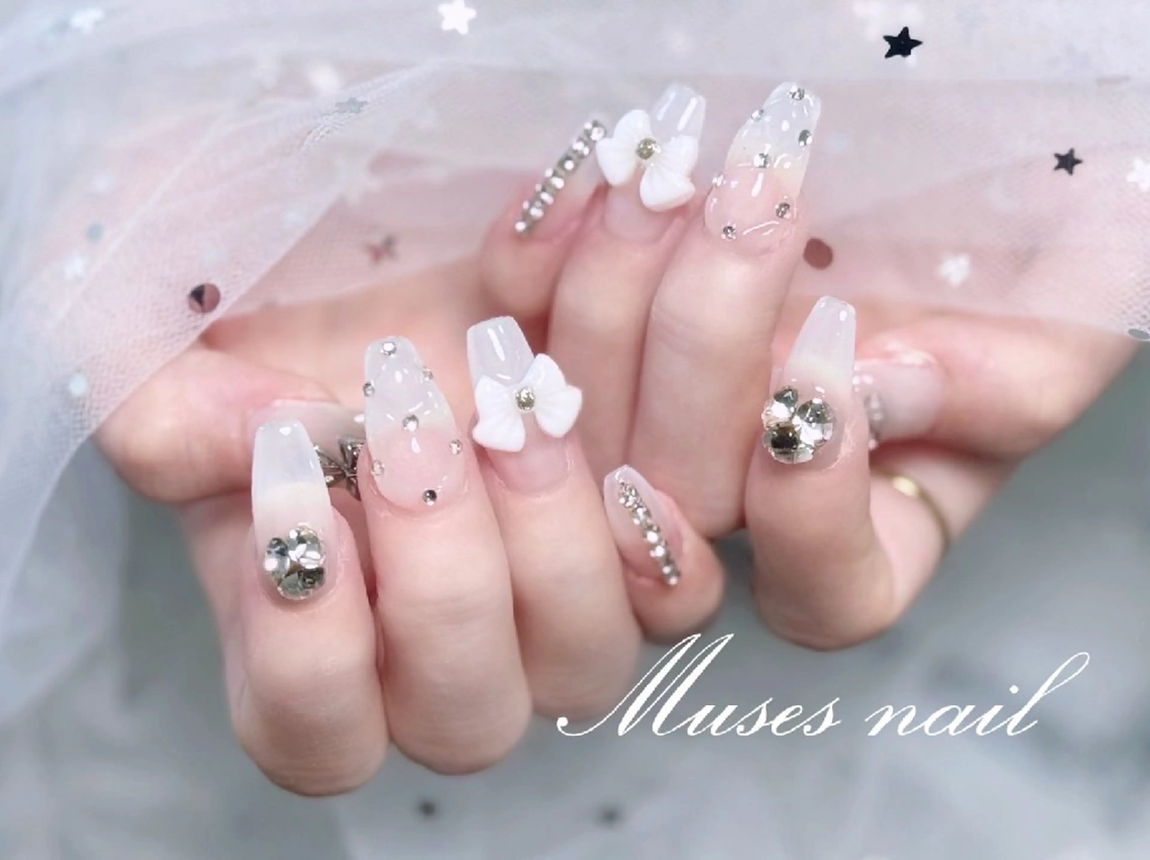 ネイル MUSES Nail@新大久保のネイルデザイン